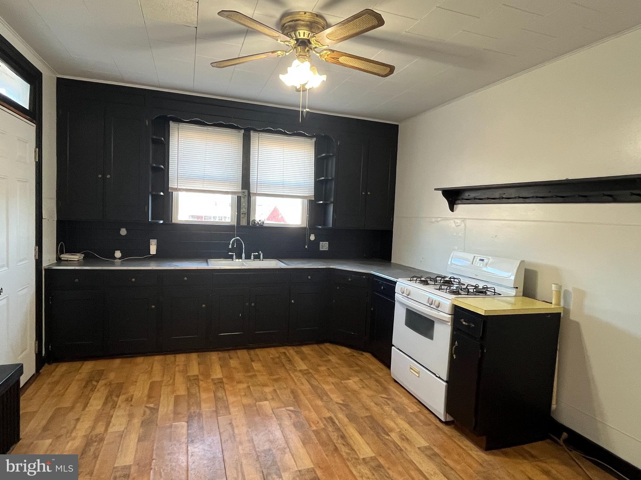 LEWISTOWN BORO - Residential