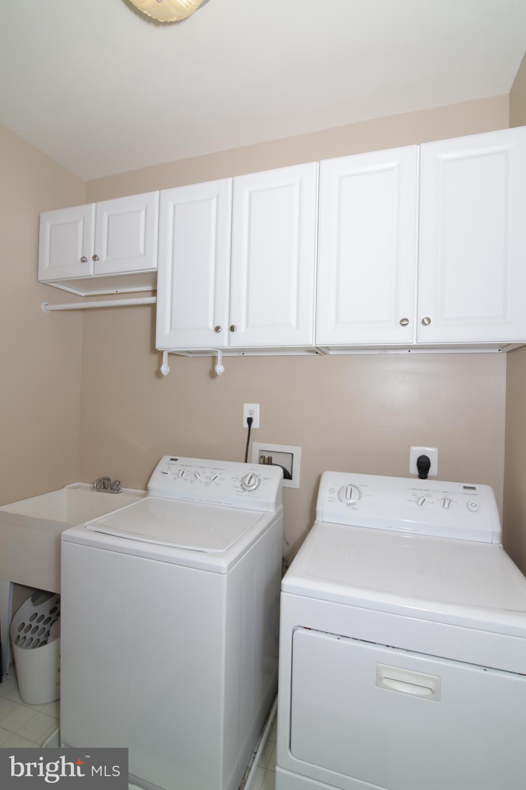 BELMONT BAY - Residential