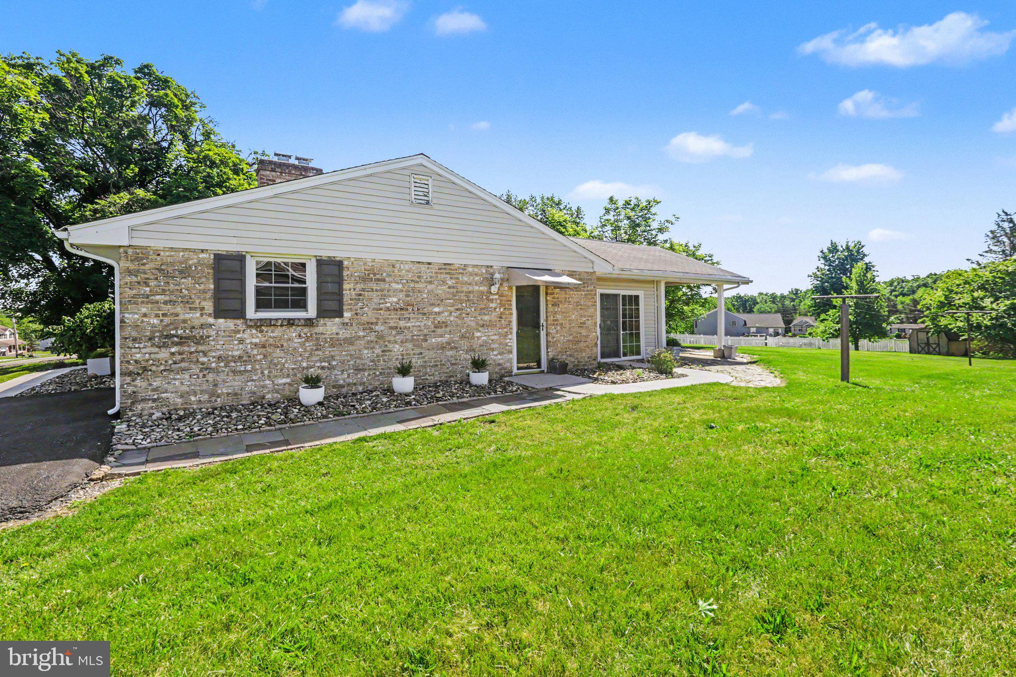 LAKE MEADE - Residential