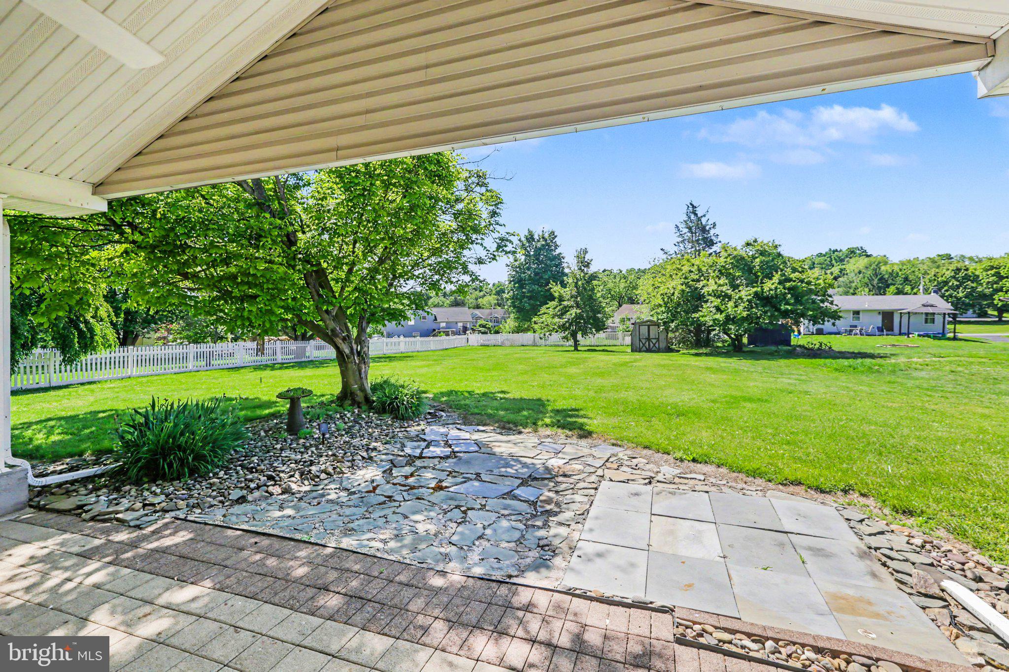 LAKE MEADE - Residential