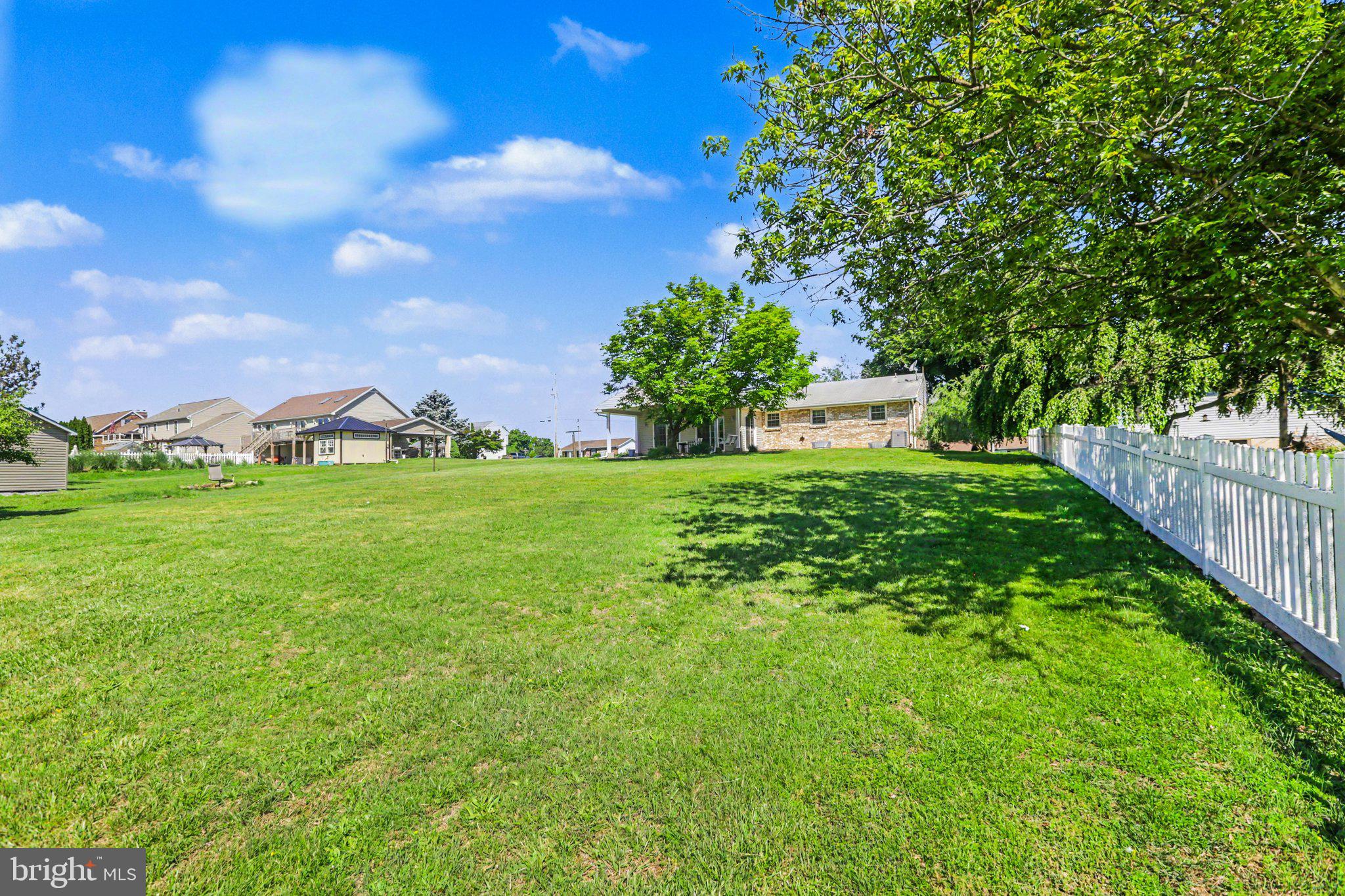 LAKE MEADE - Residential