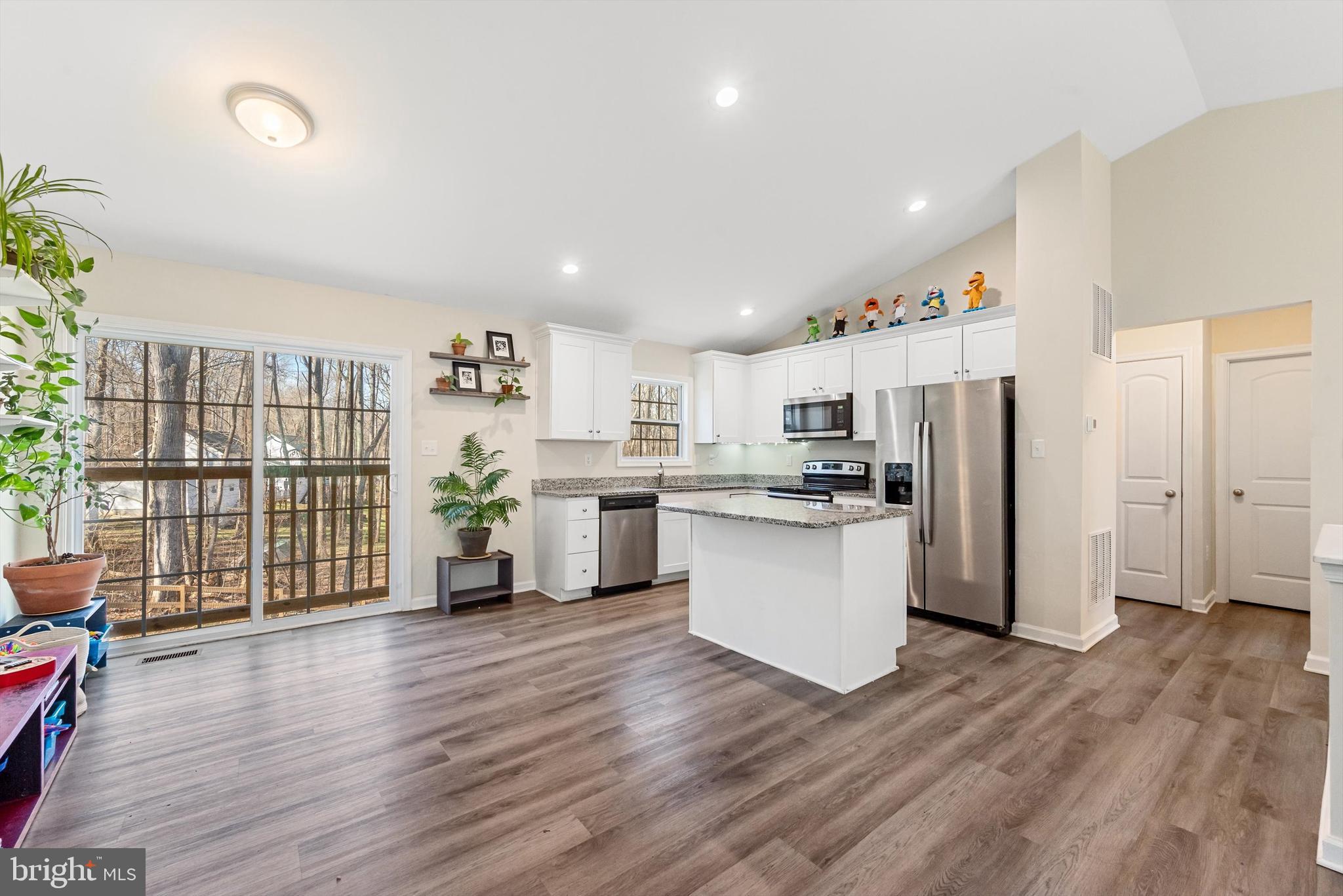 SHANNONDALE - Residential