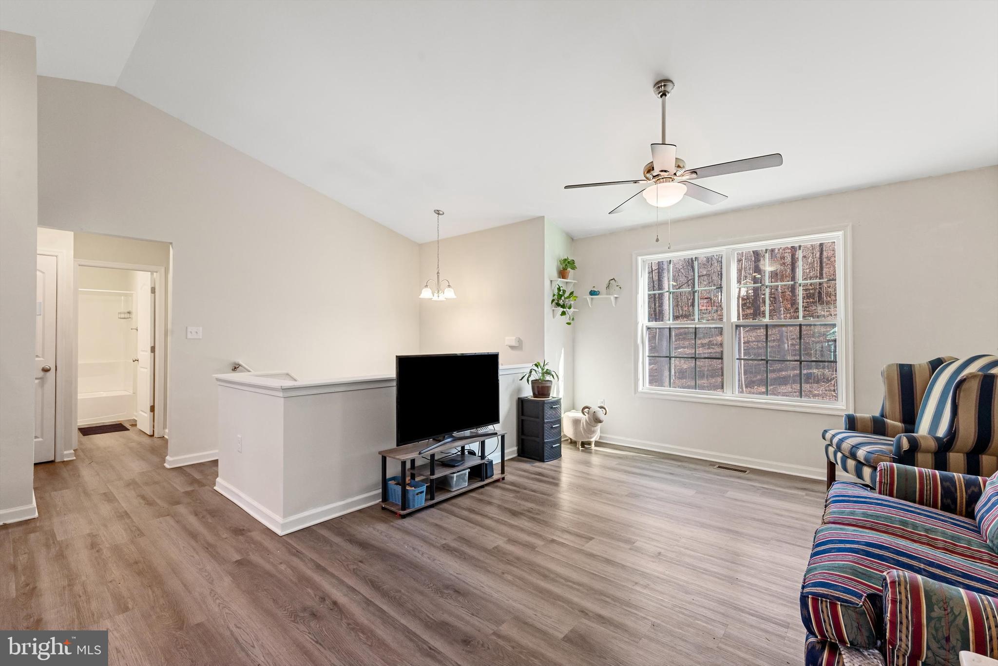 SHANNONDALE - Residential