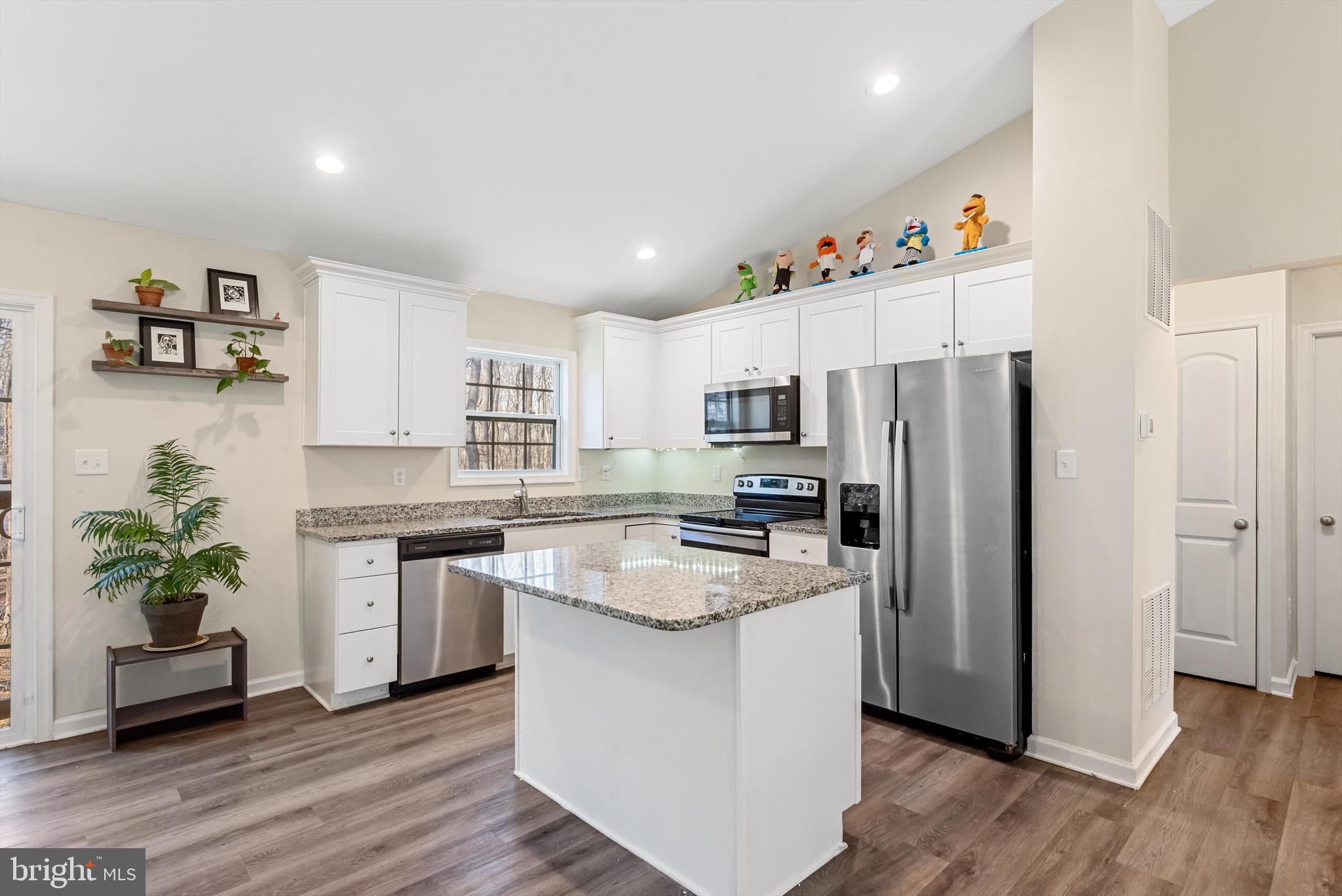 SHANNONDALE - Residential