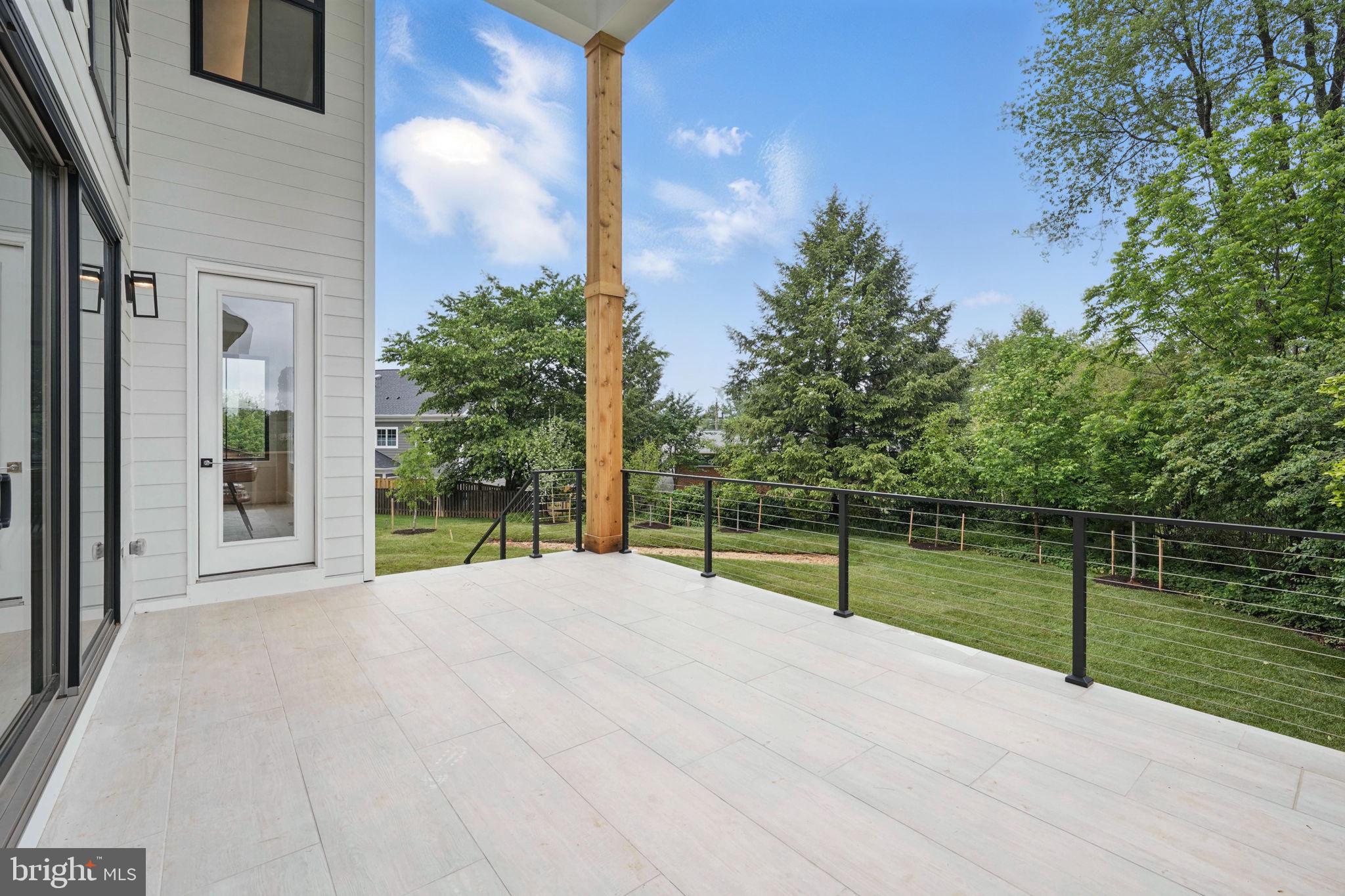 ROSEMONT - Residential