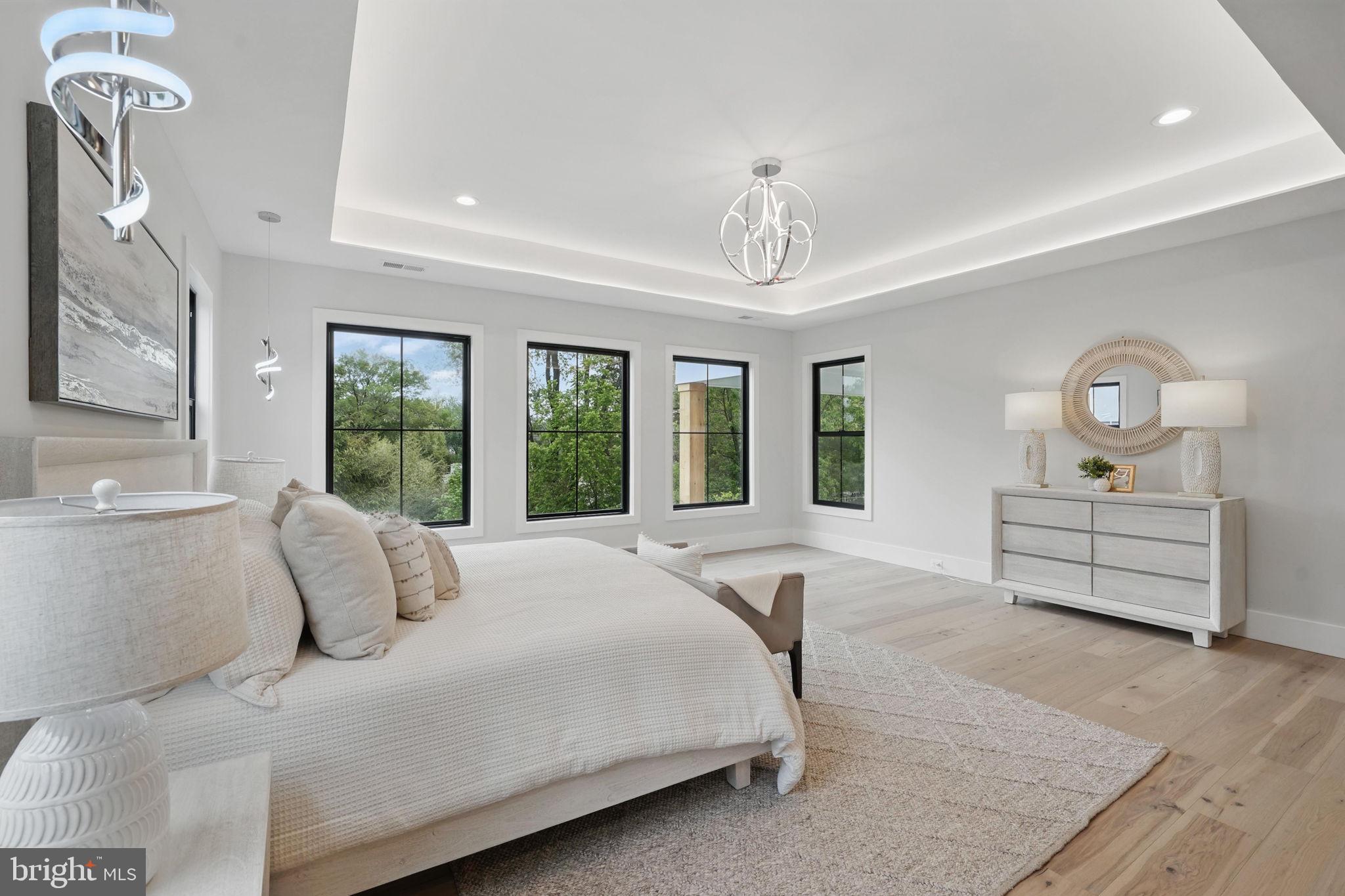 ROSEMONT - Residential