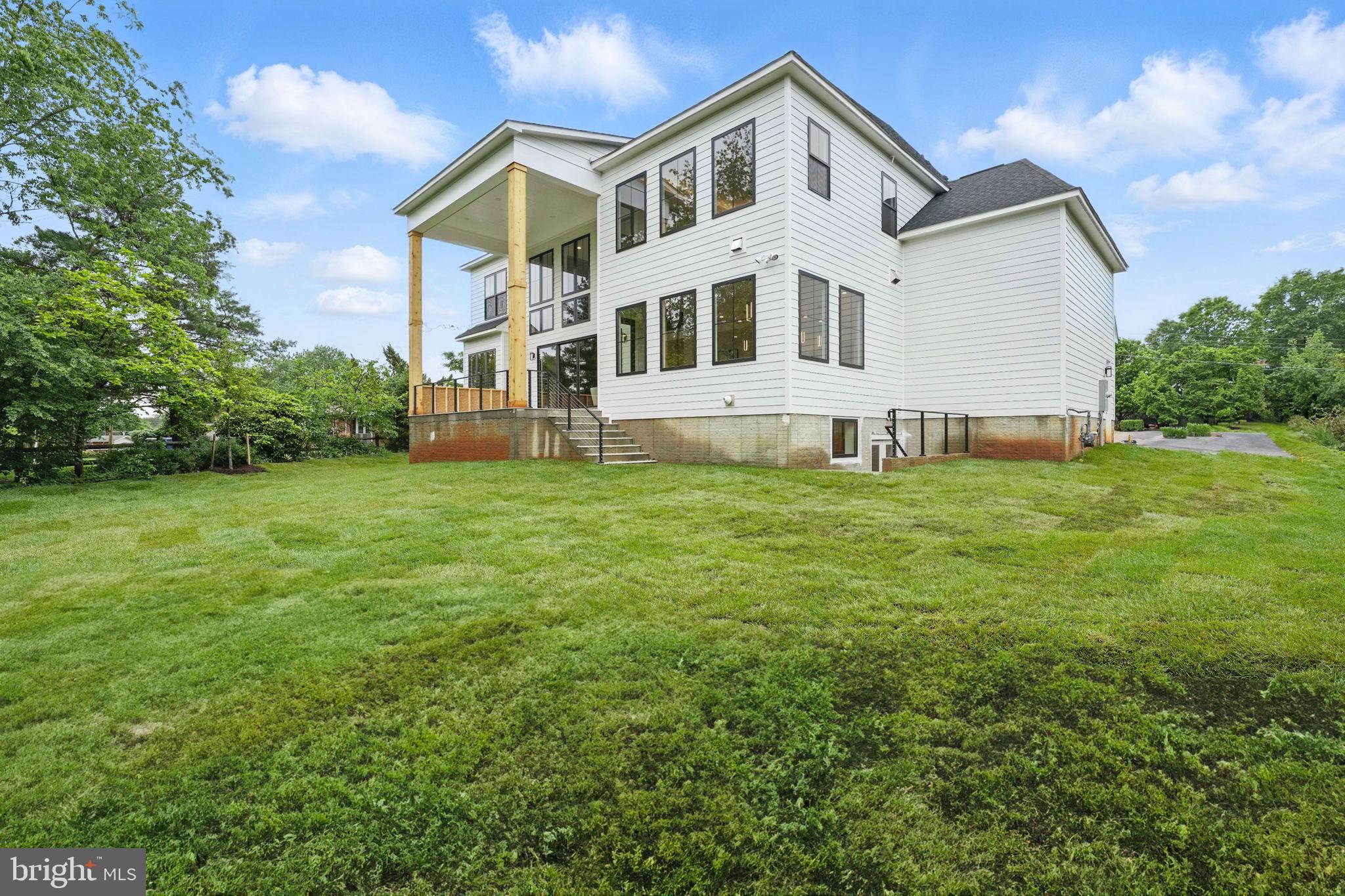 ROSEMONT - Residential