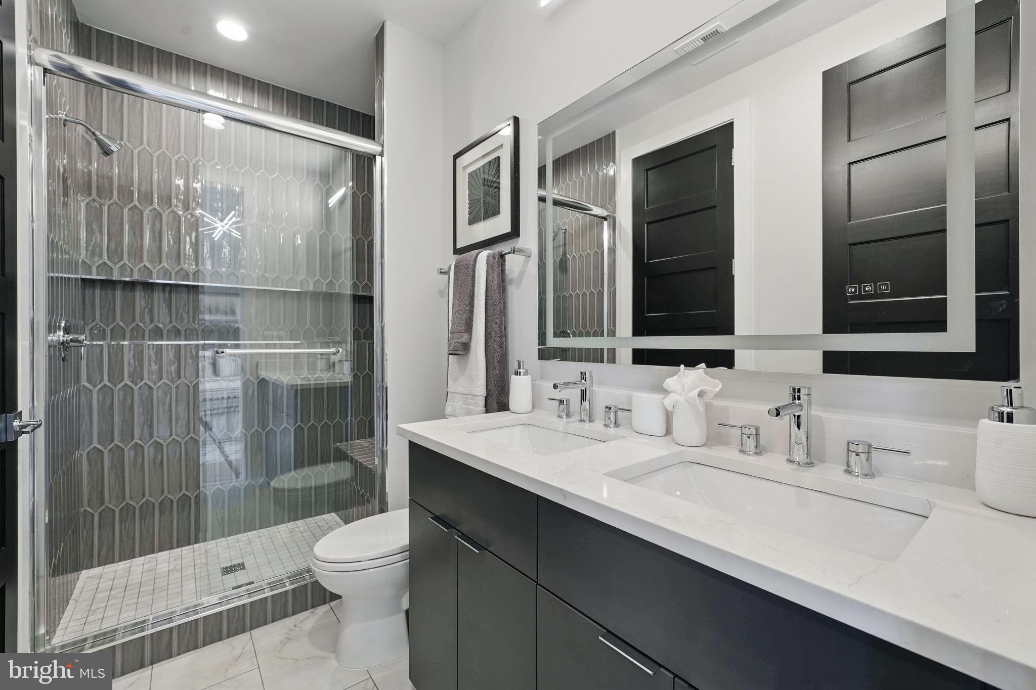 ROSEMONT - Residential