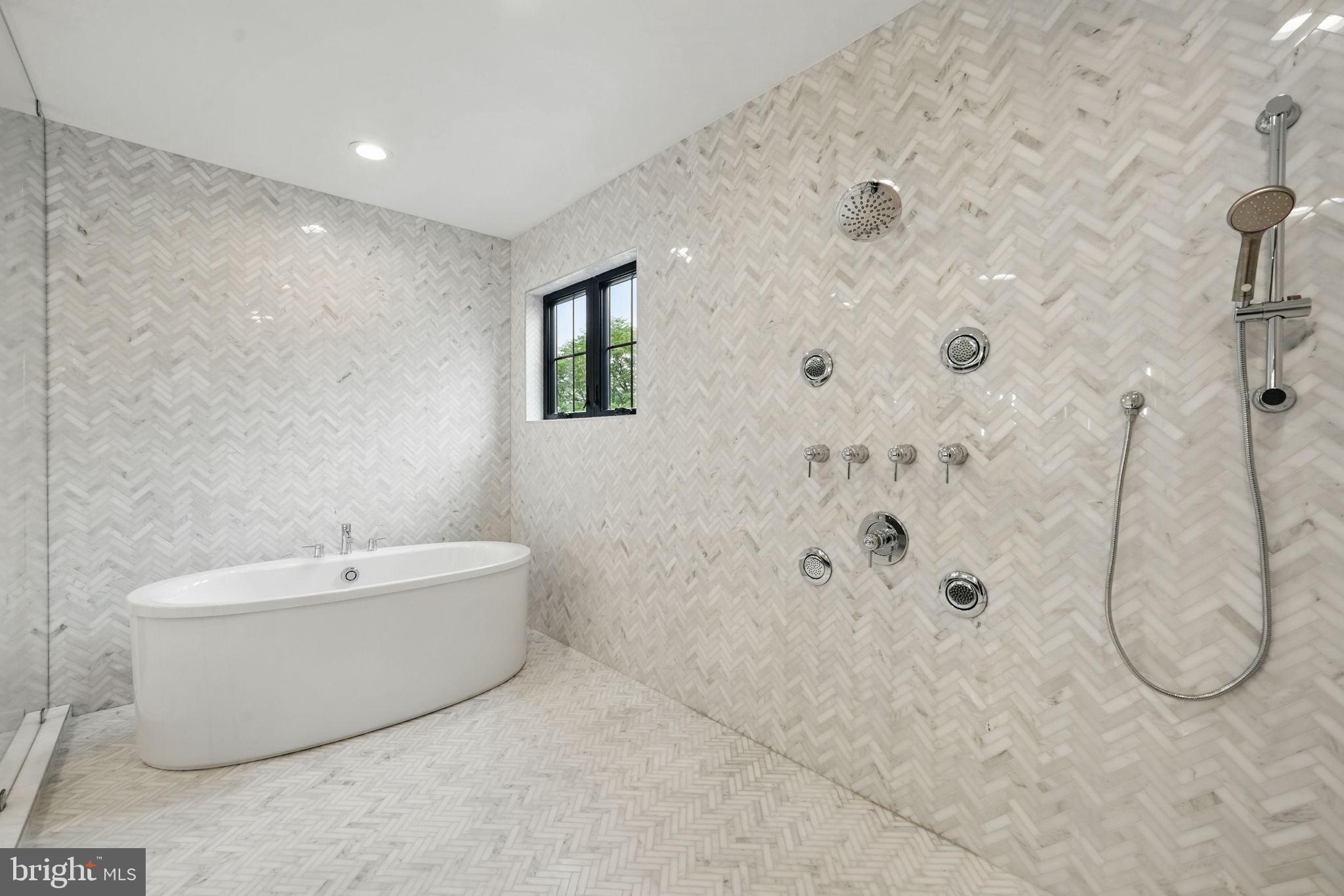 ROSEMONT - Residential