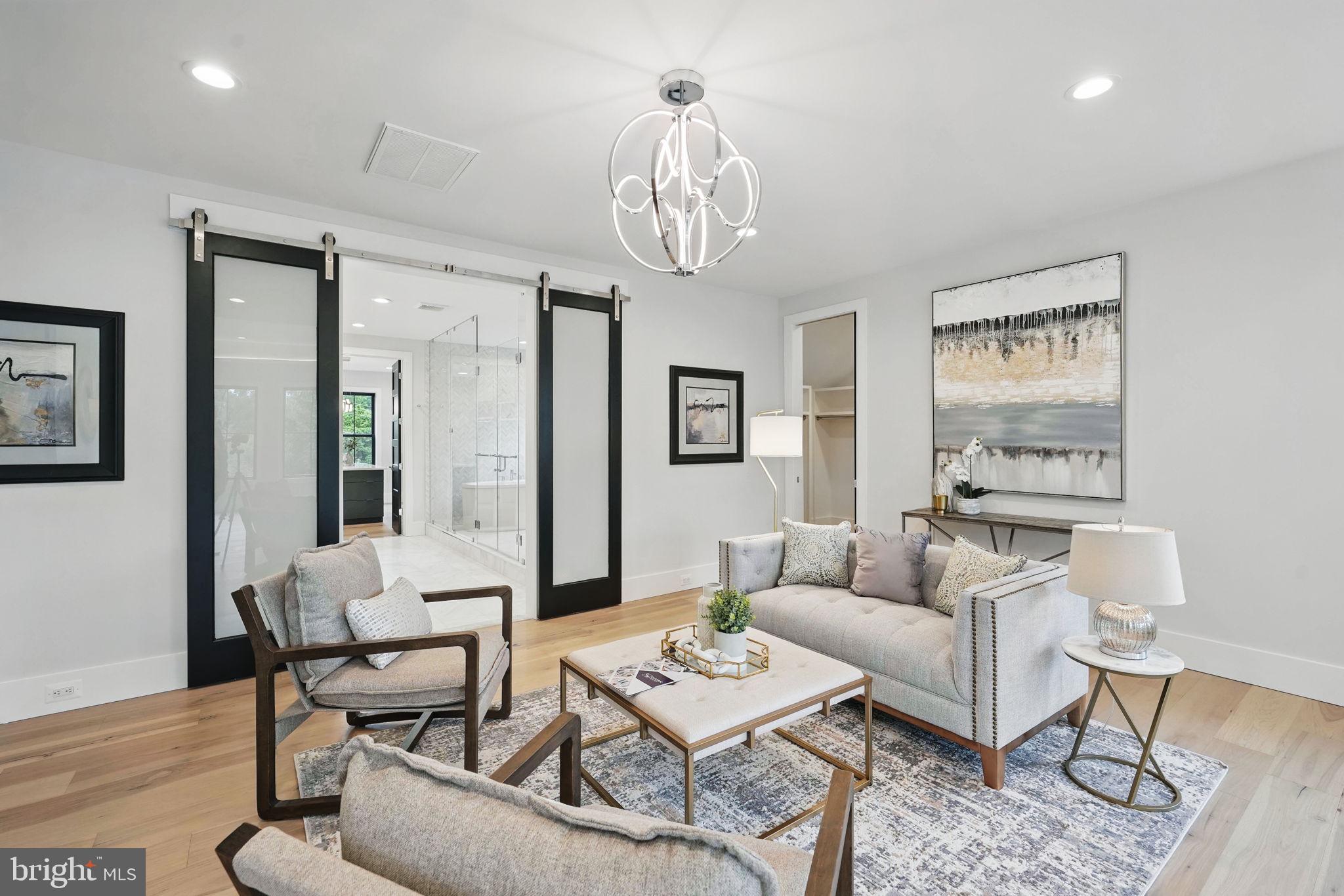 ROSEMONT - Residential