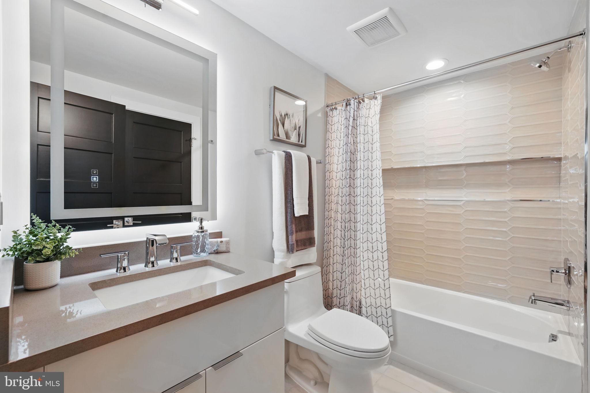 ROSEMONT - Residential