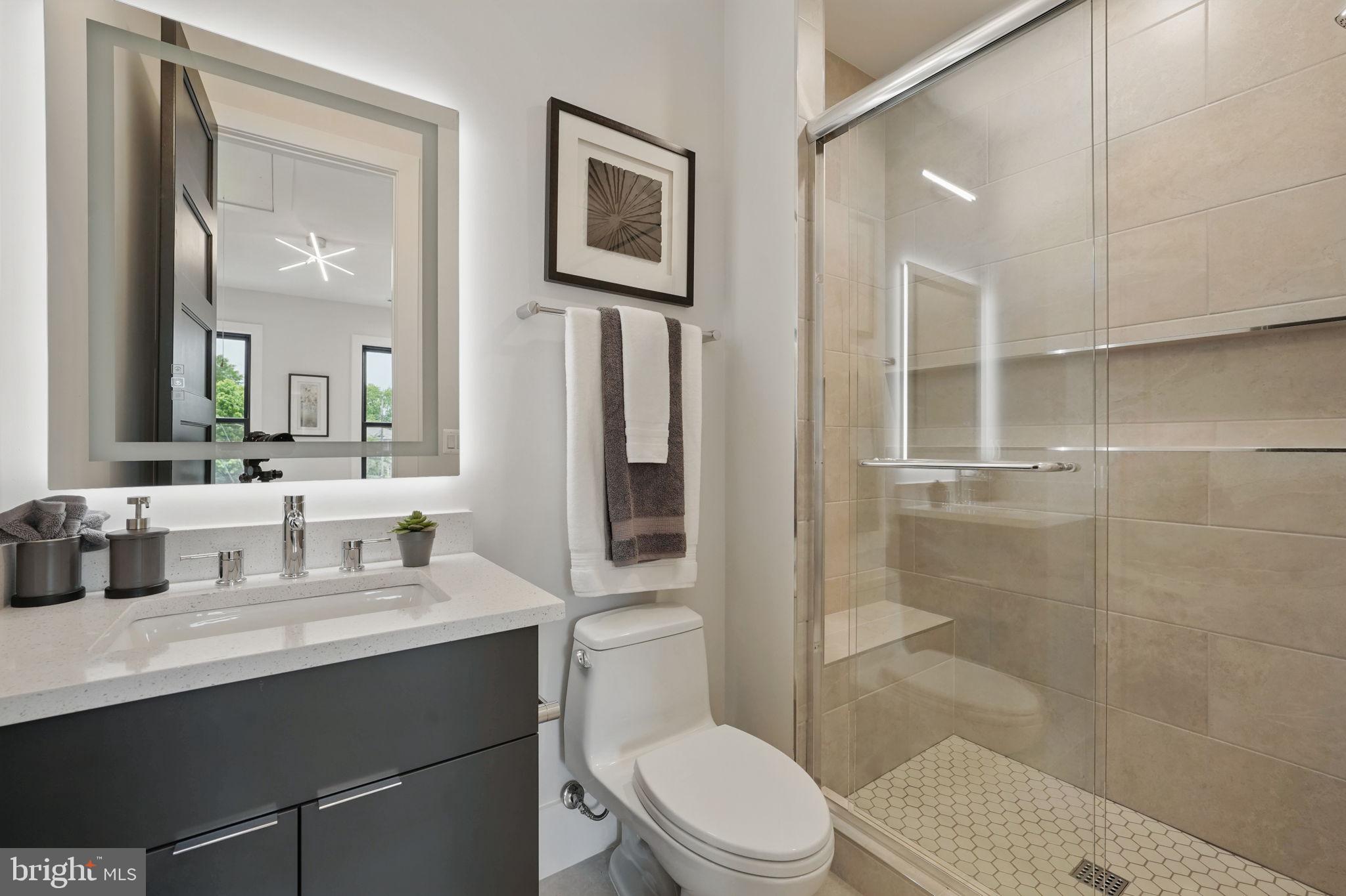 ROSEMONT - Residential