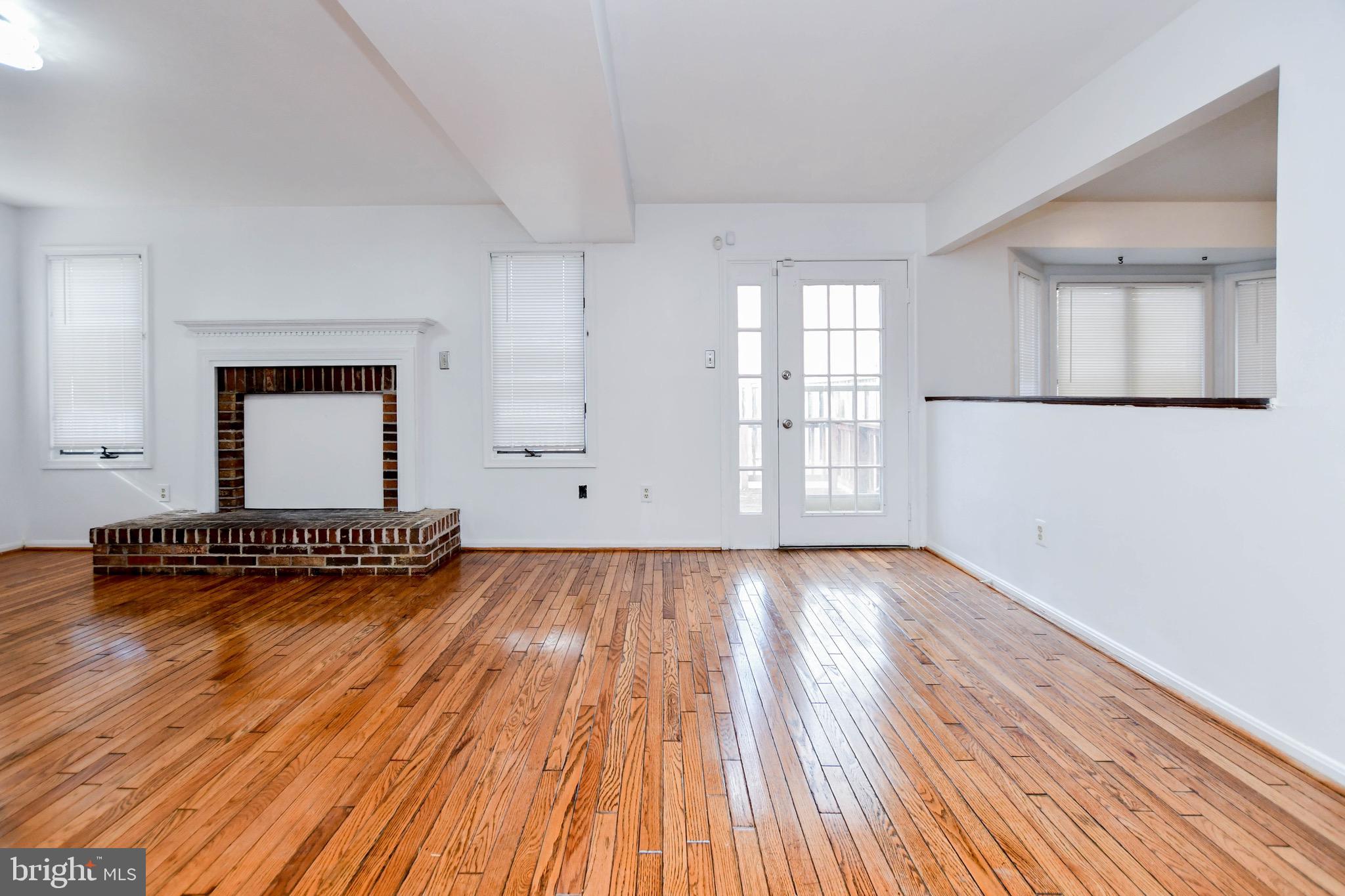 VILLAGES OF MARLBOROUGH - Residential Lease