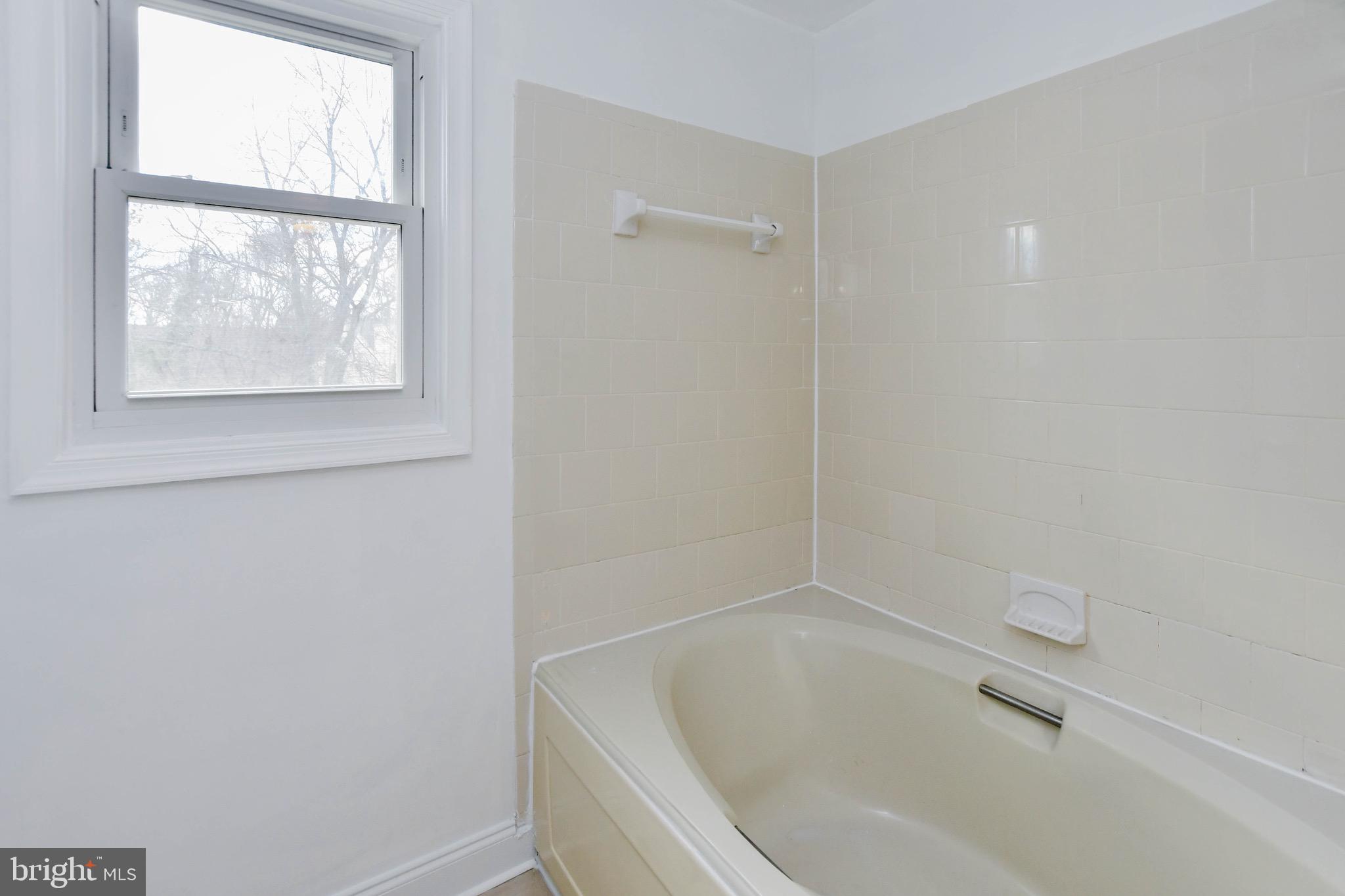 VILLAGES OF MARLBOROUGH - Residential Lease