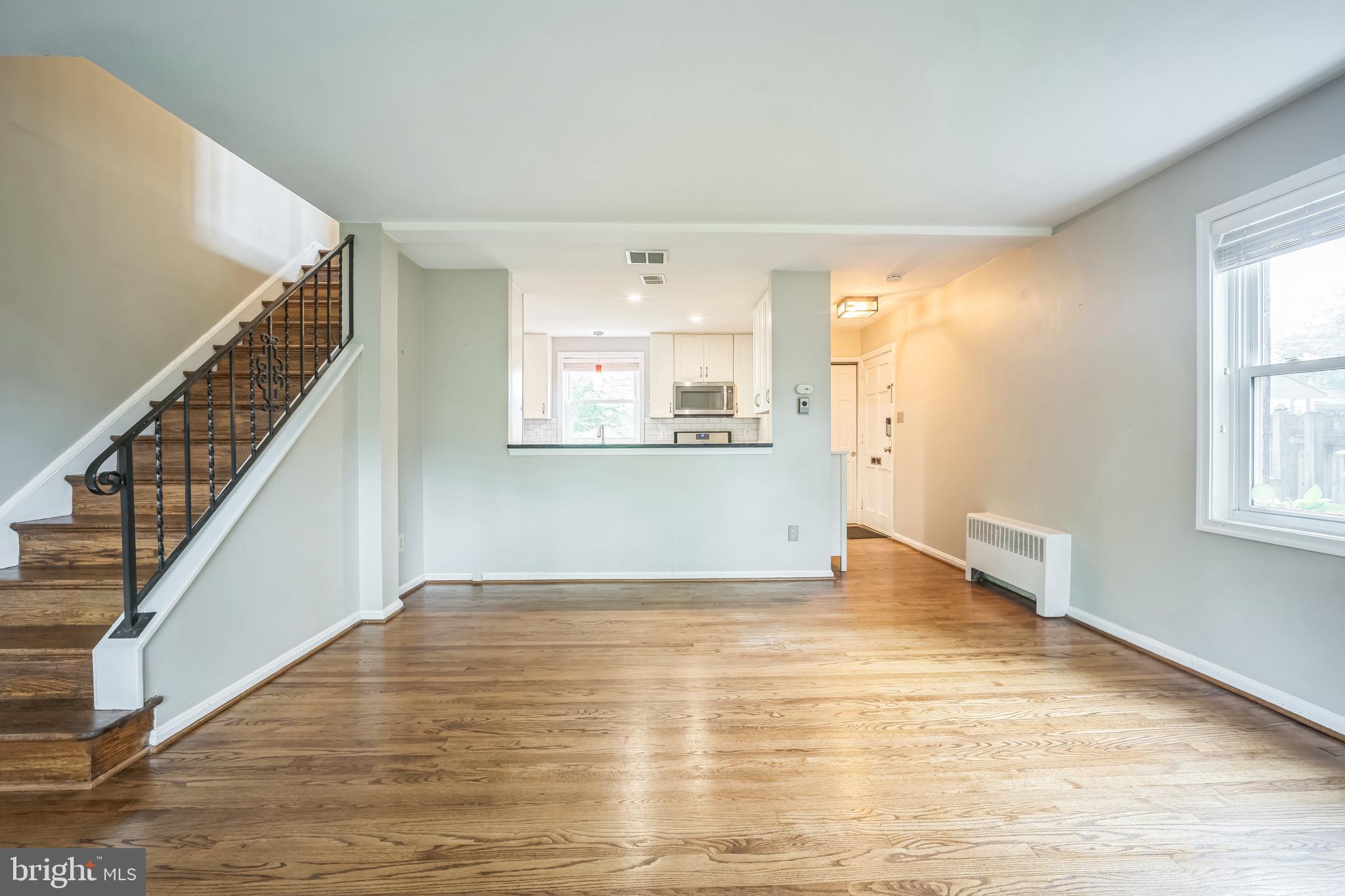 WARWICK VILLAGE - Residential Lease