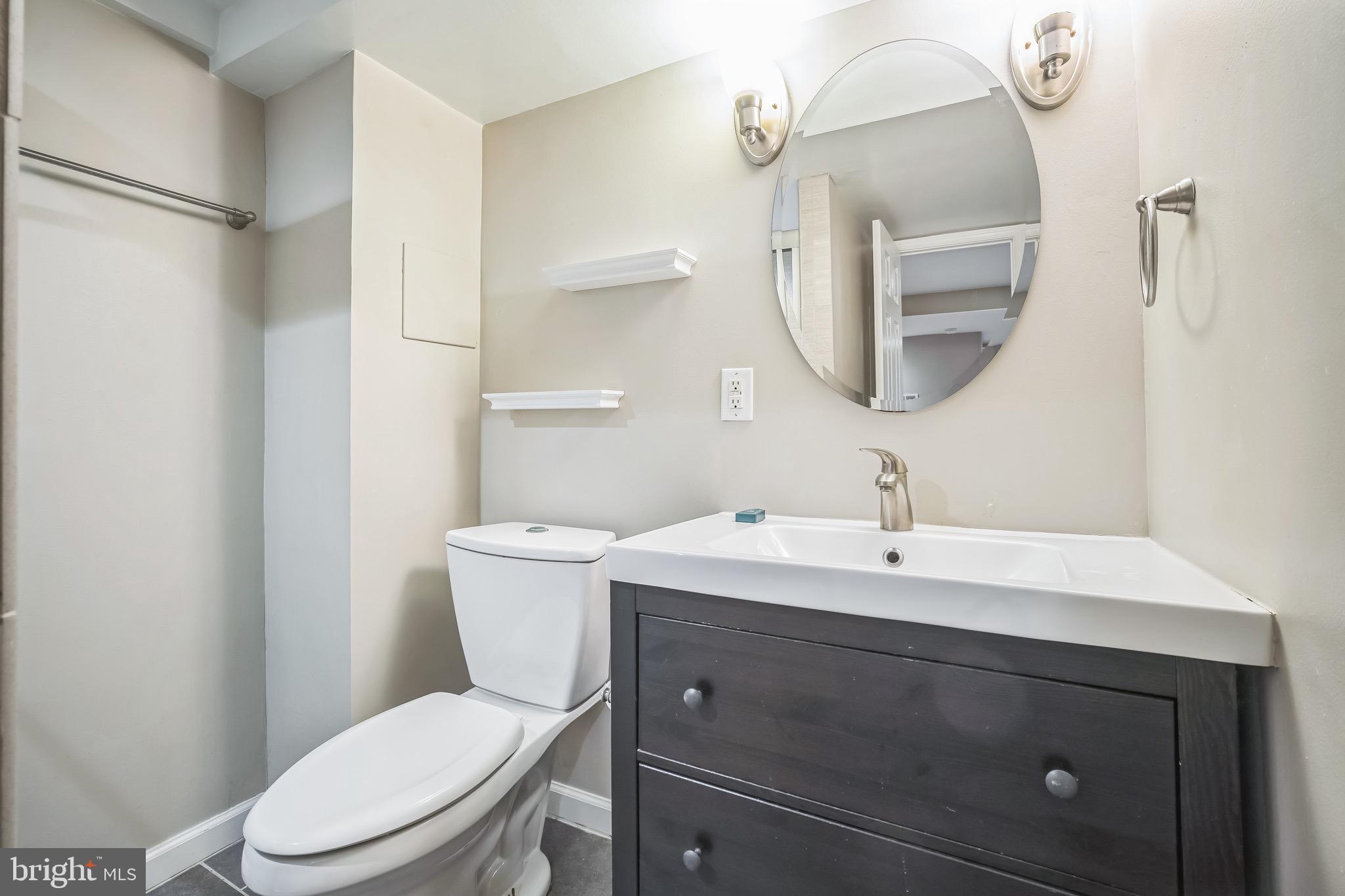 WARWICK VILLAGE - Residential Lease