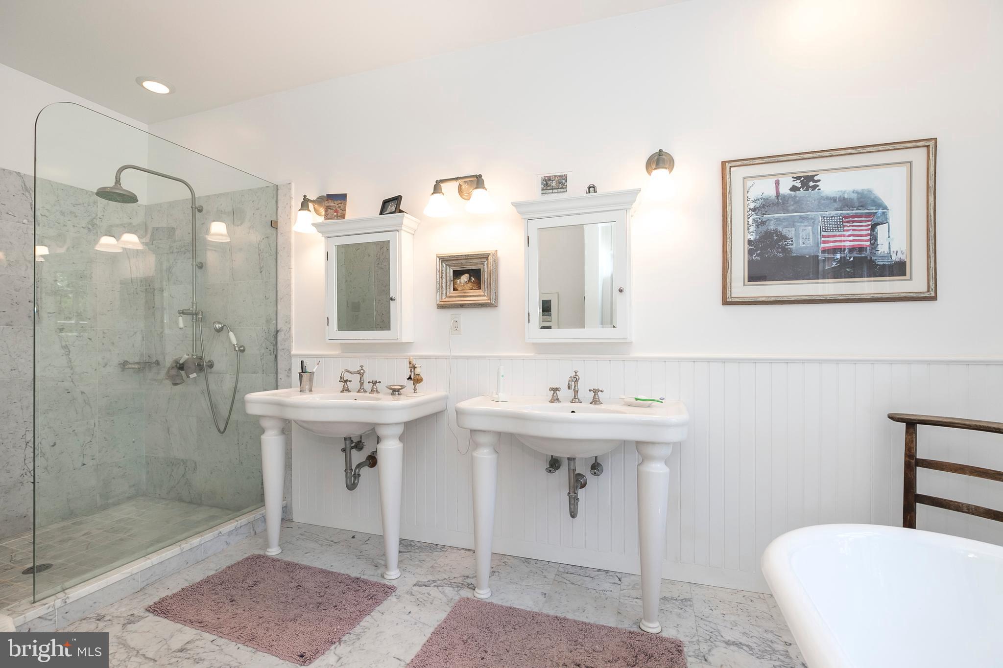 CHESHIRE HUNT - Residential