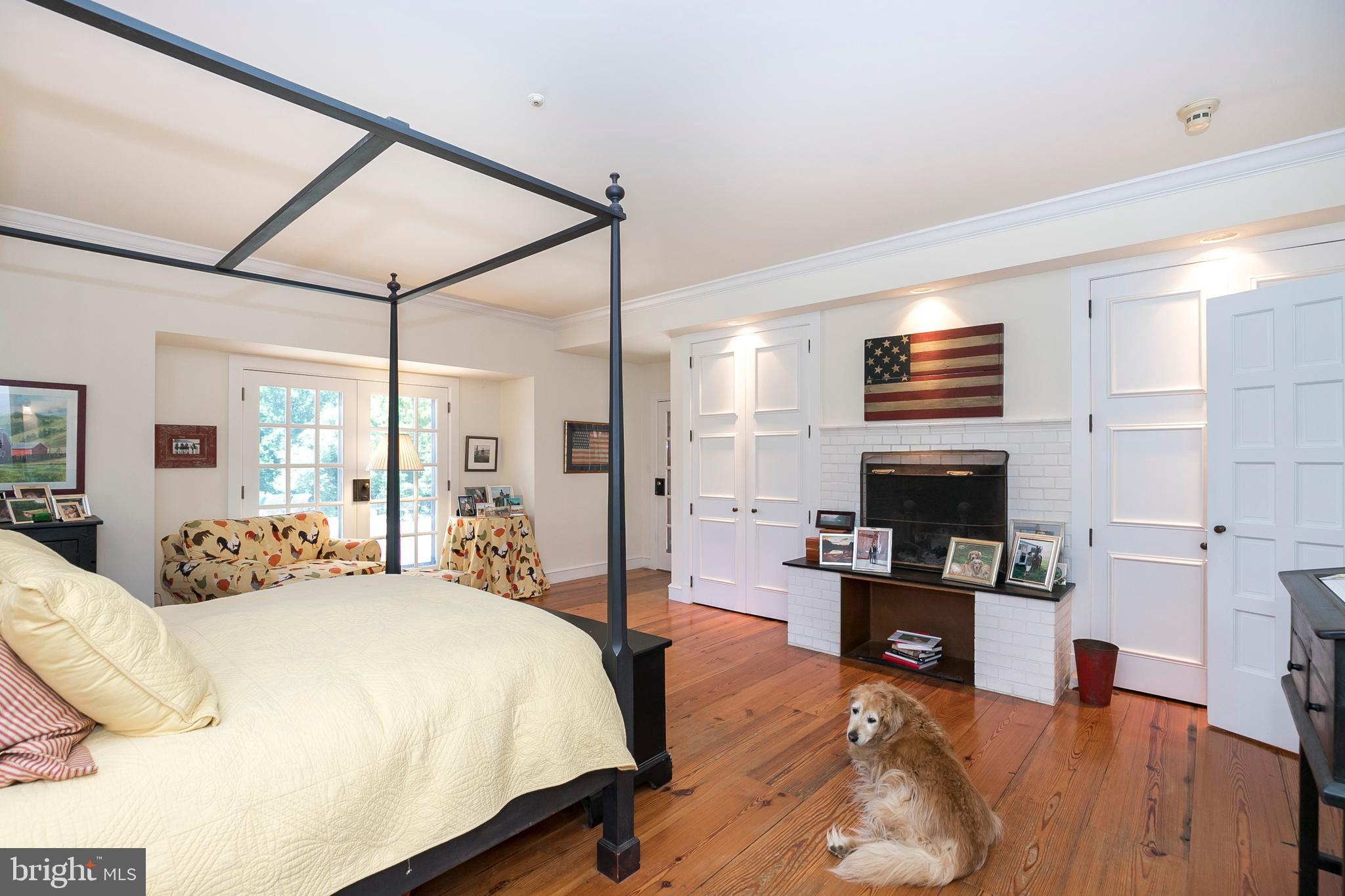 CHESHIRE HUNT - Residential