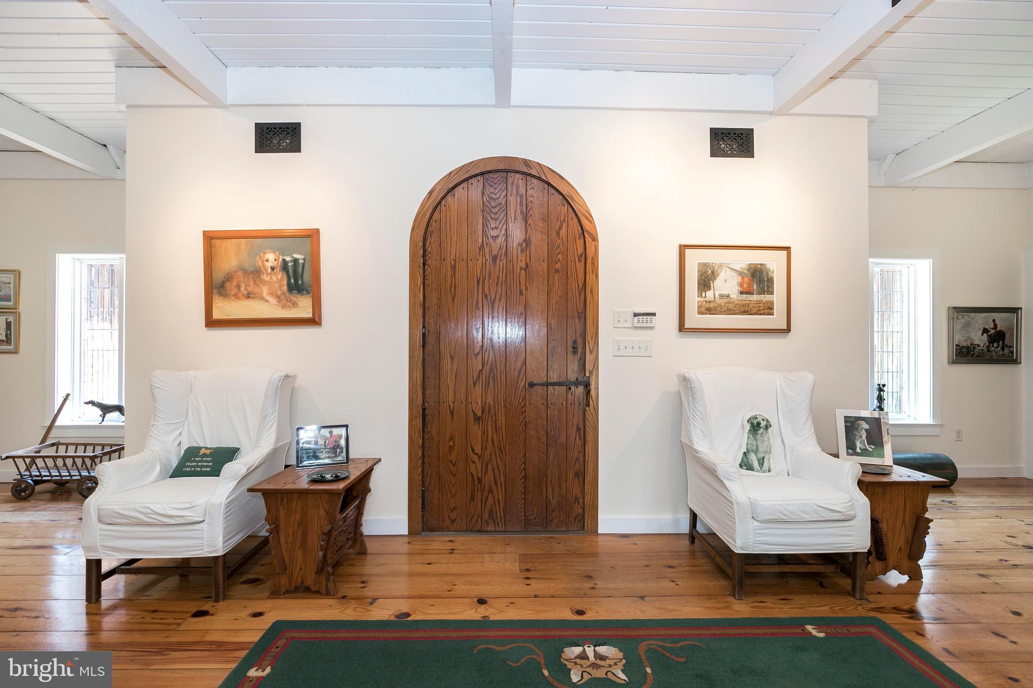 CHESHIRE HUNT - Residential