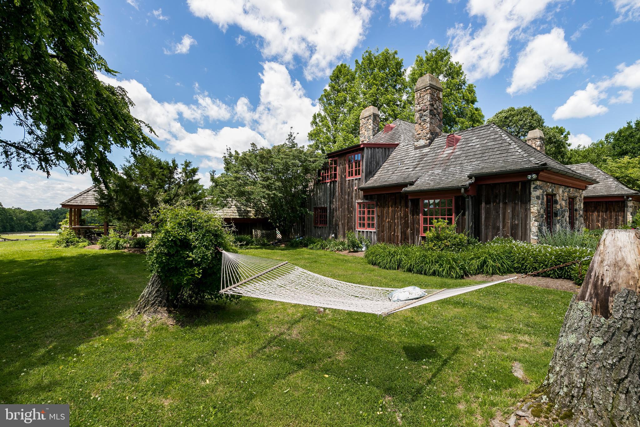 1543 EMBREEVILLE ROAD