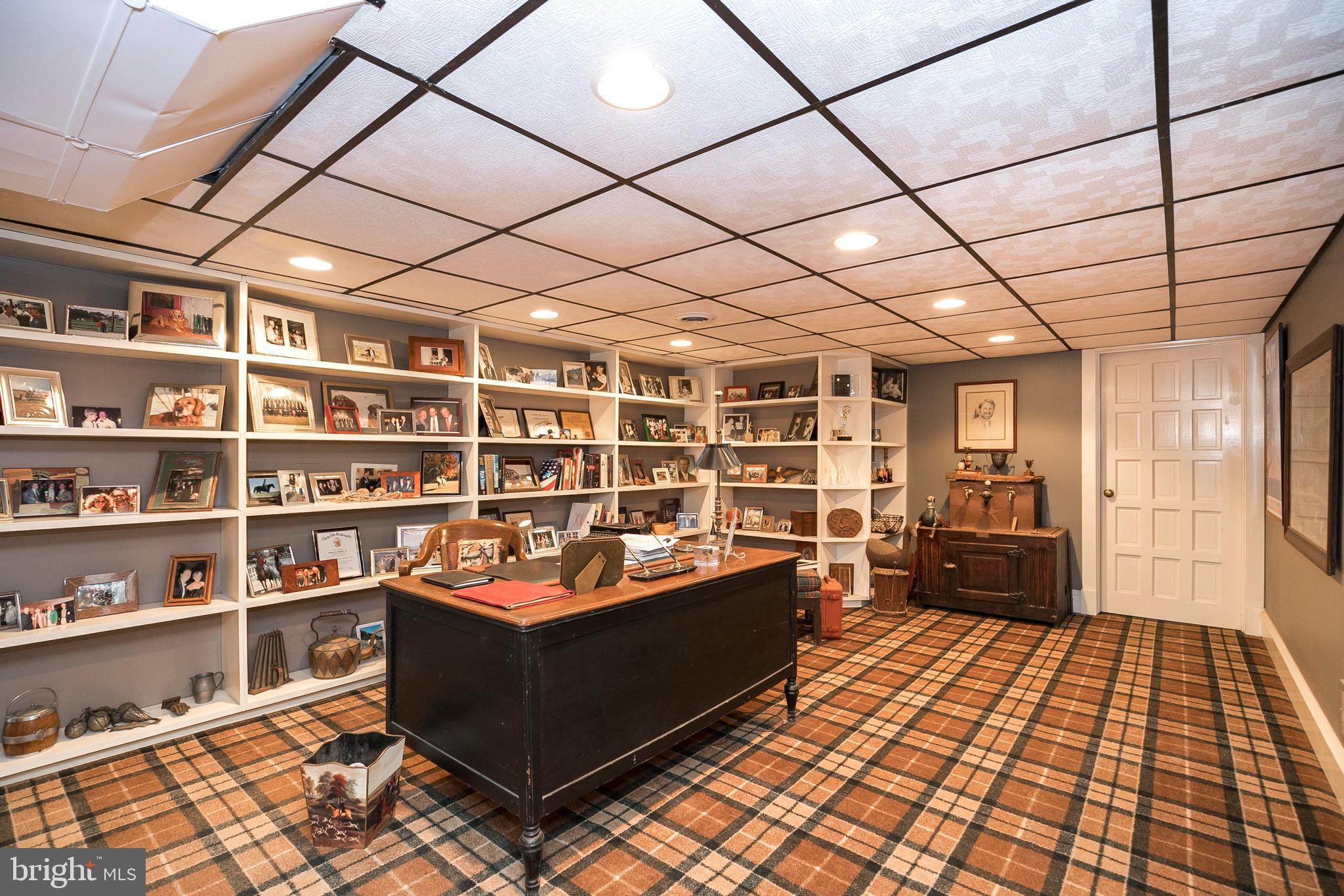 CHESHIRE HUNT - Residential