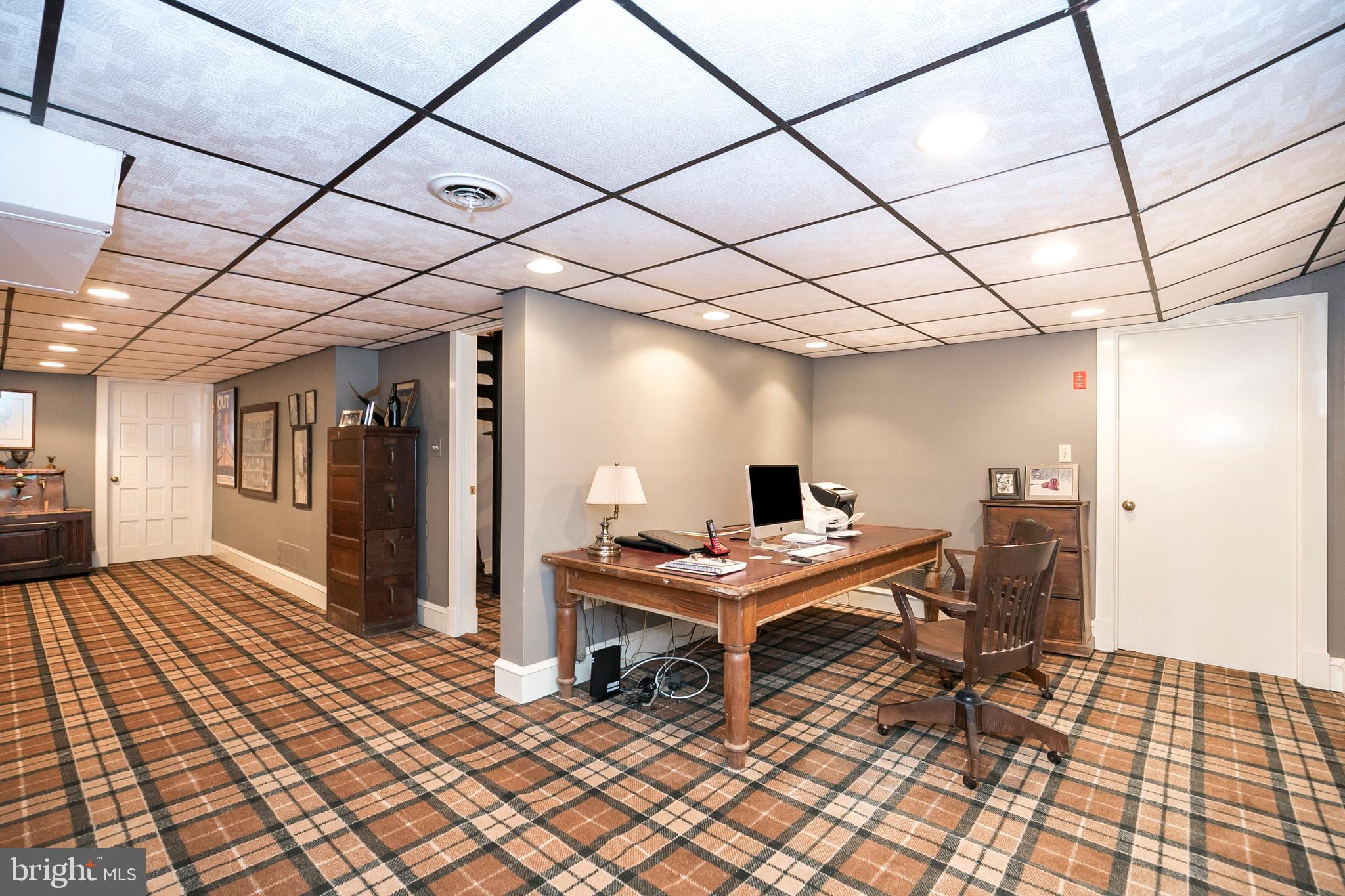 CHESHIRE HUNT - Residential