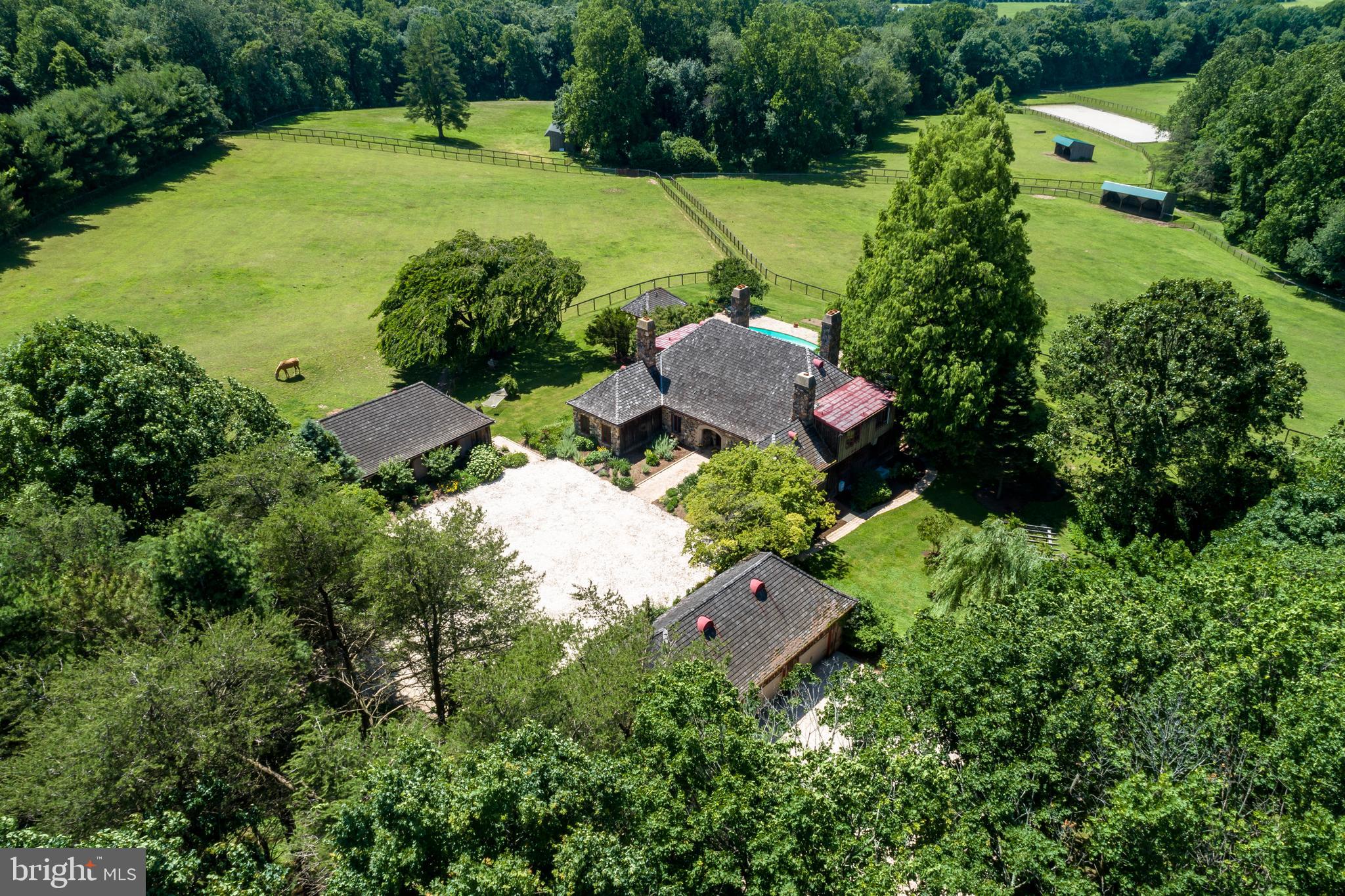 CHESHIRE HUNT - Residential