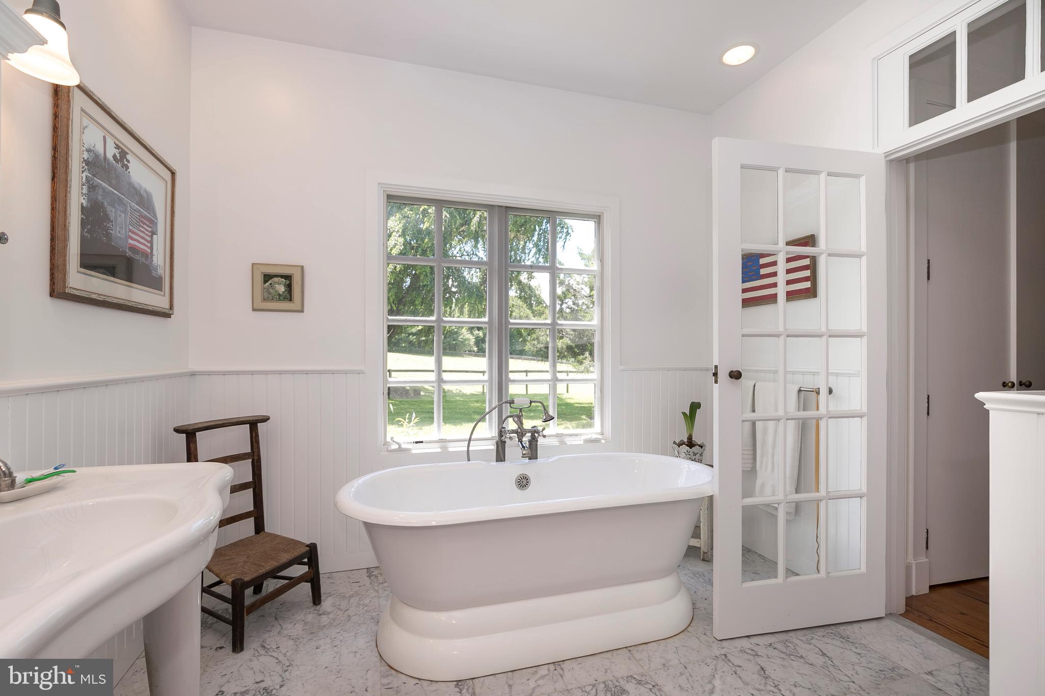 CHESHIRE HUNT - Residential