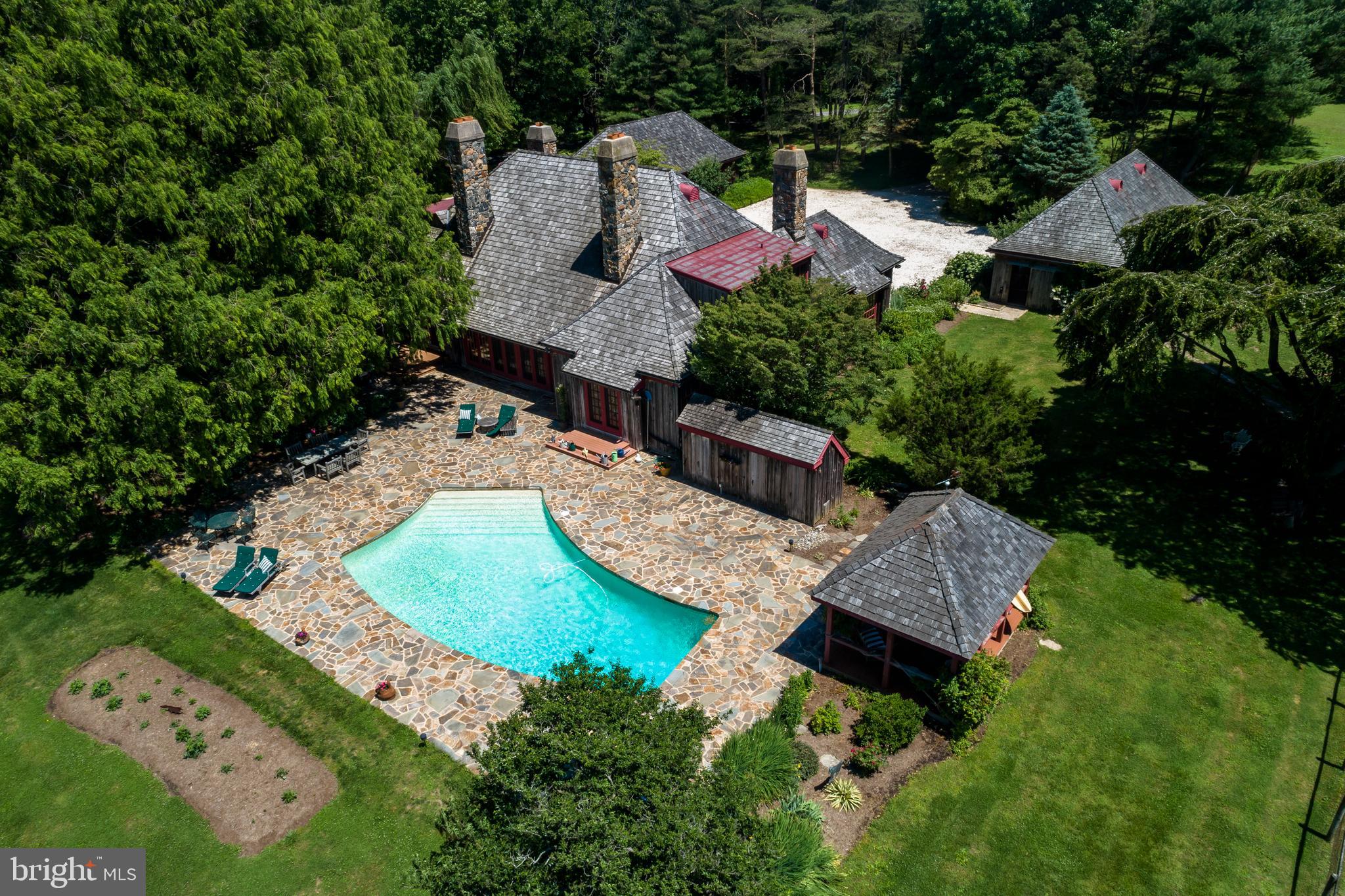 CHESHIRE HUNT - Residential