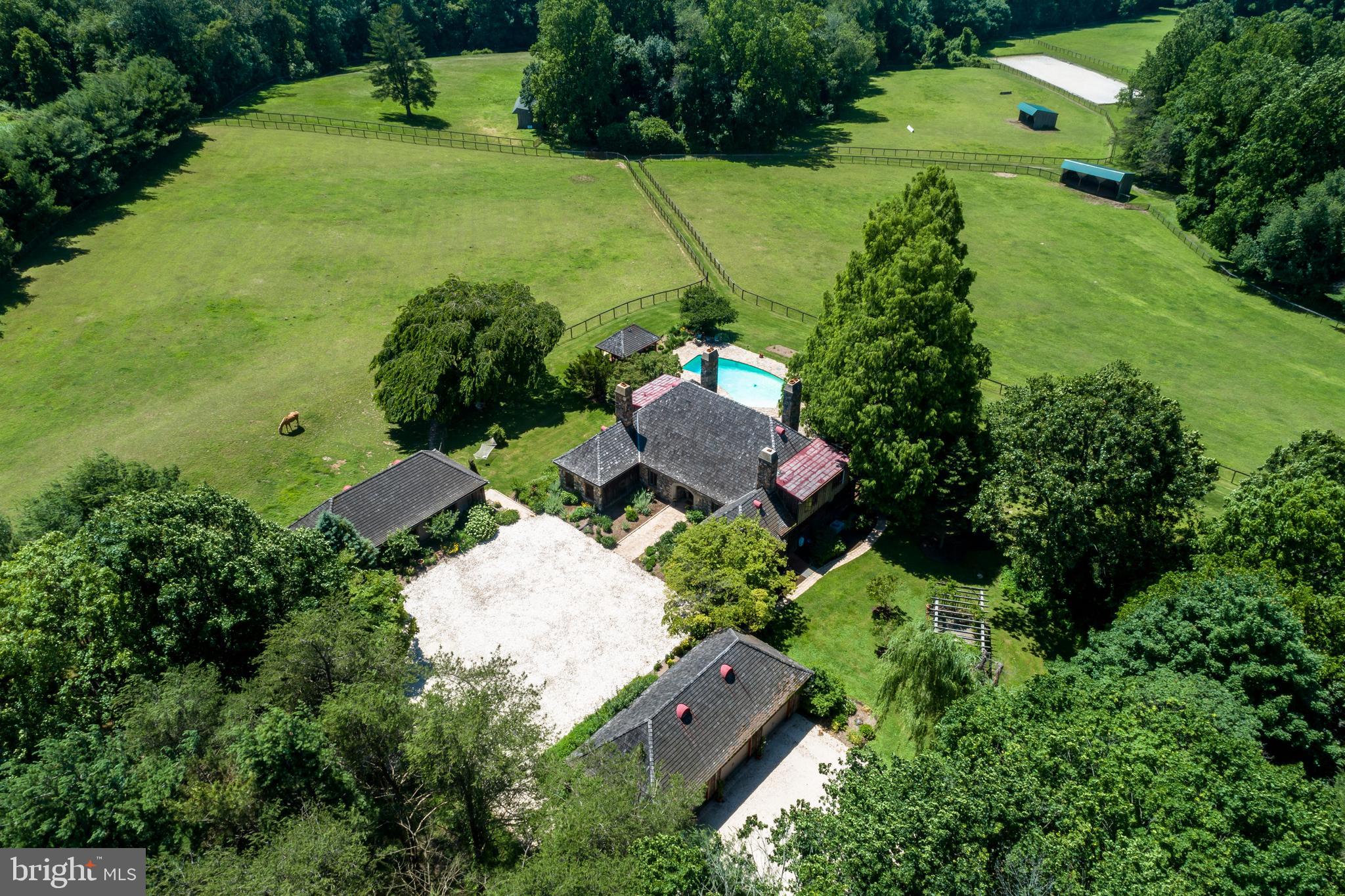 CHESHIRE HUNT - Residential