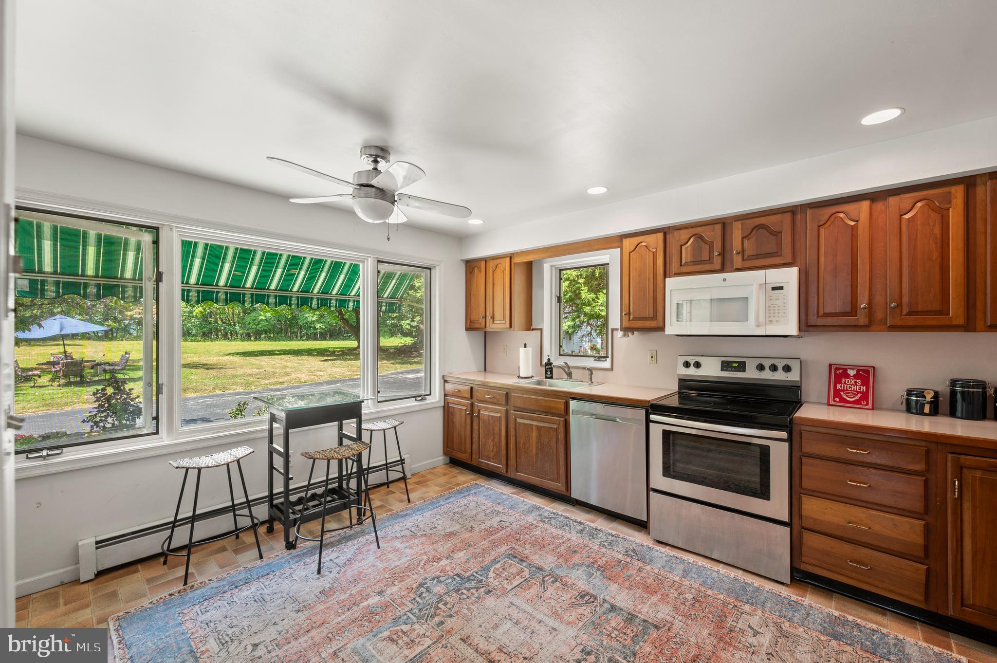 VALLEY FORGE MTN - Residential