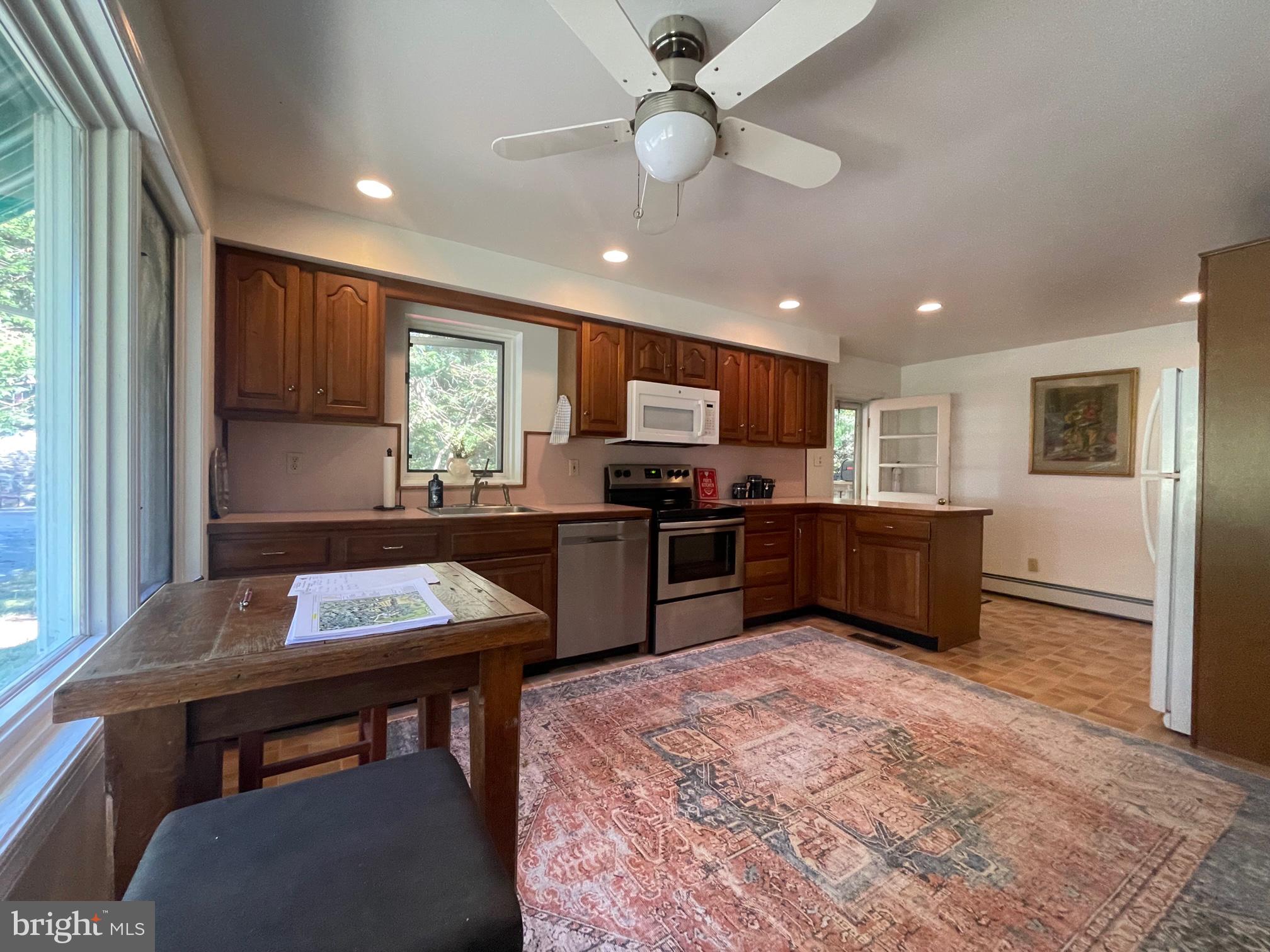 VALLEY FORGE MTN - Residential