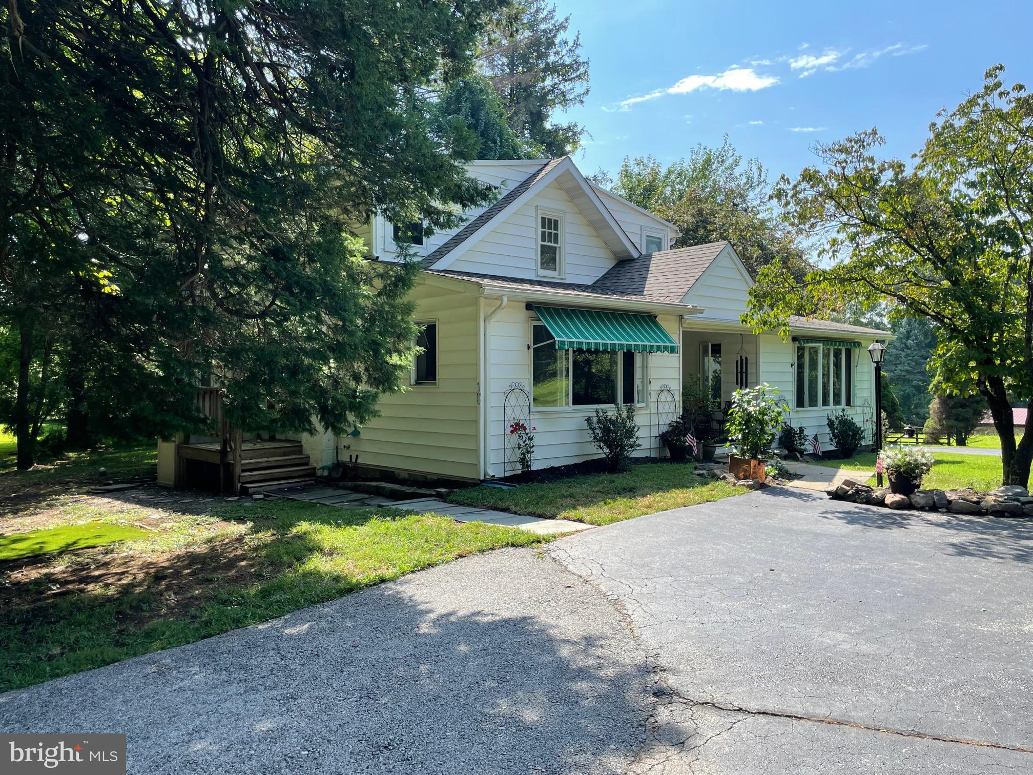 VALLEY FORGE MTN - Residential