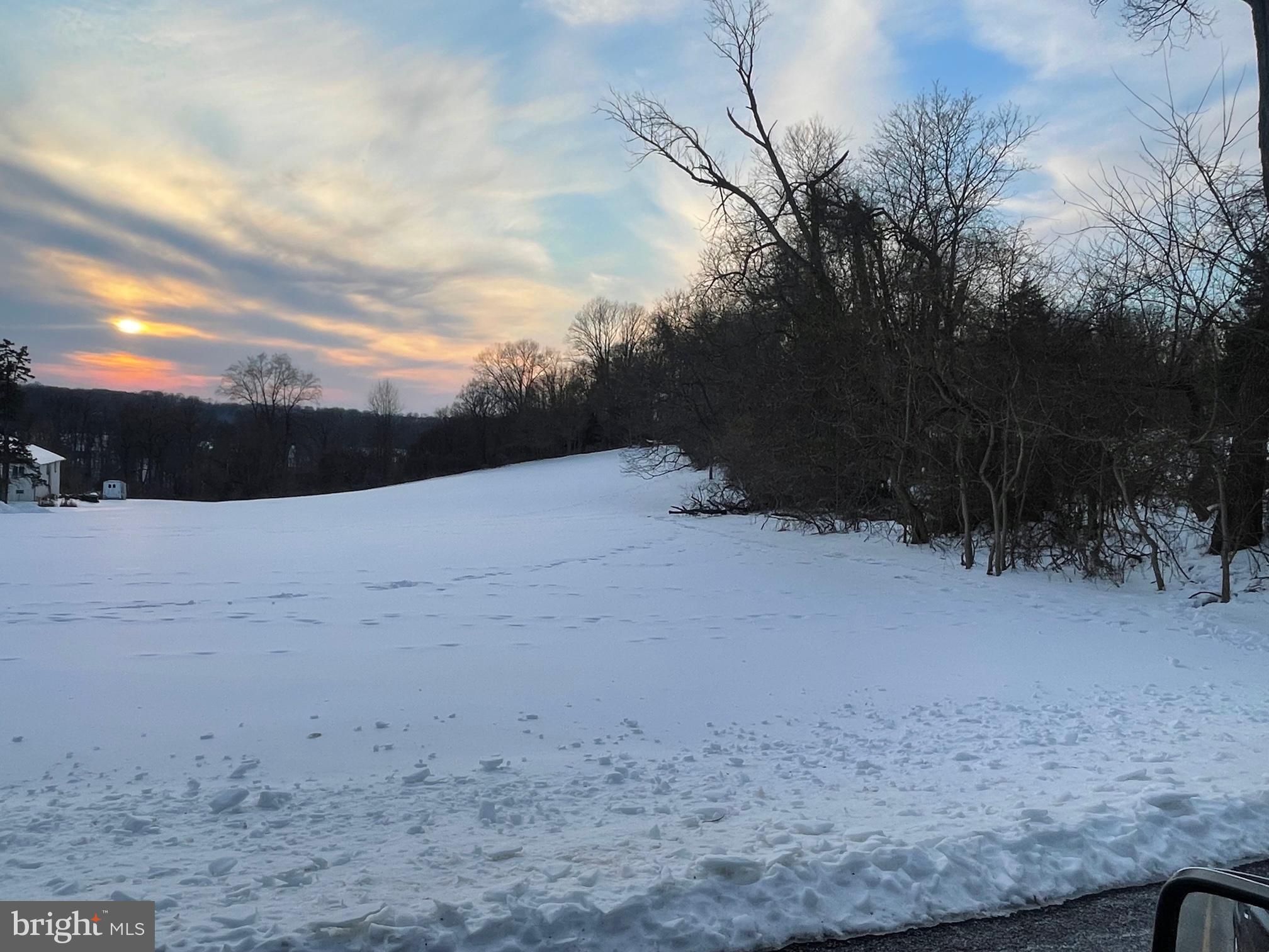 VALLEY FORGE MTN - Residential