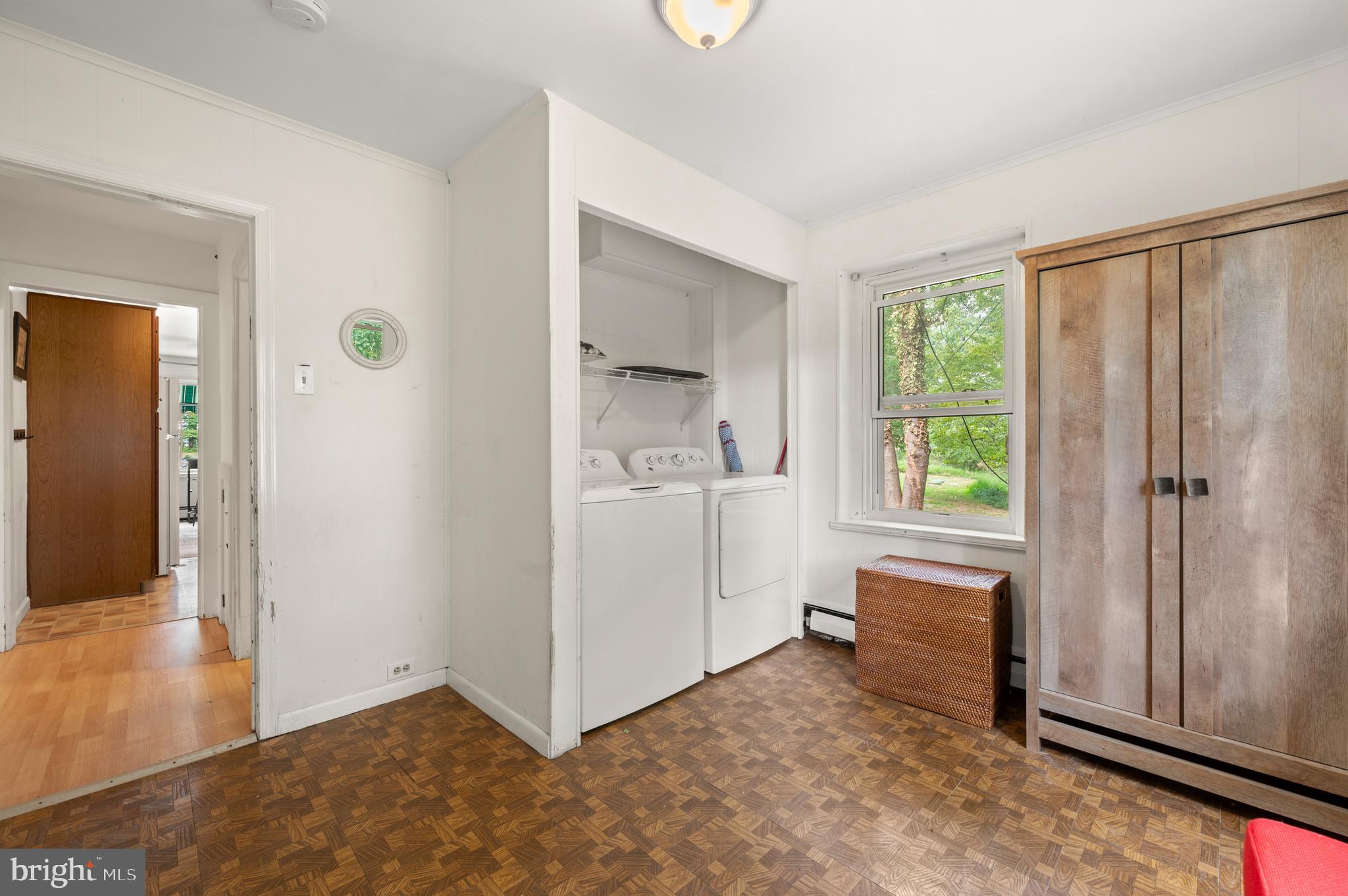 VALLEY FORGE MTN - Residential