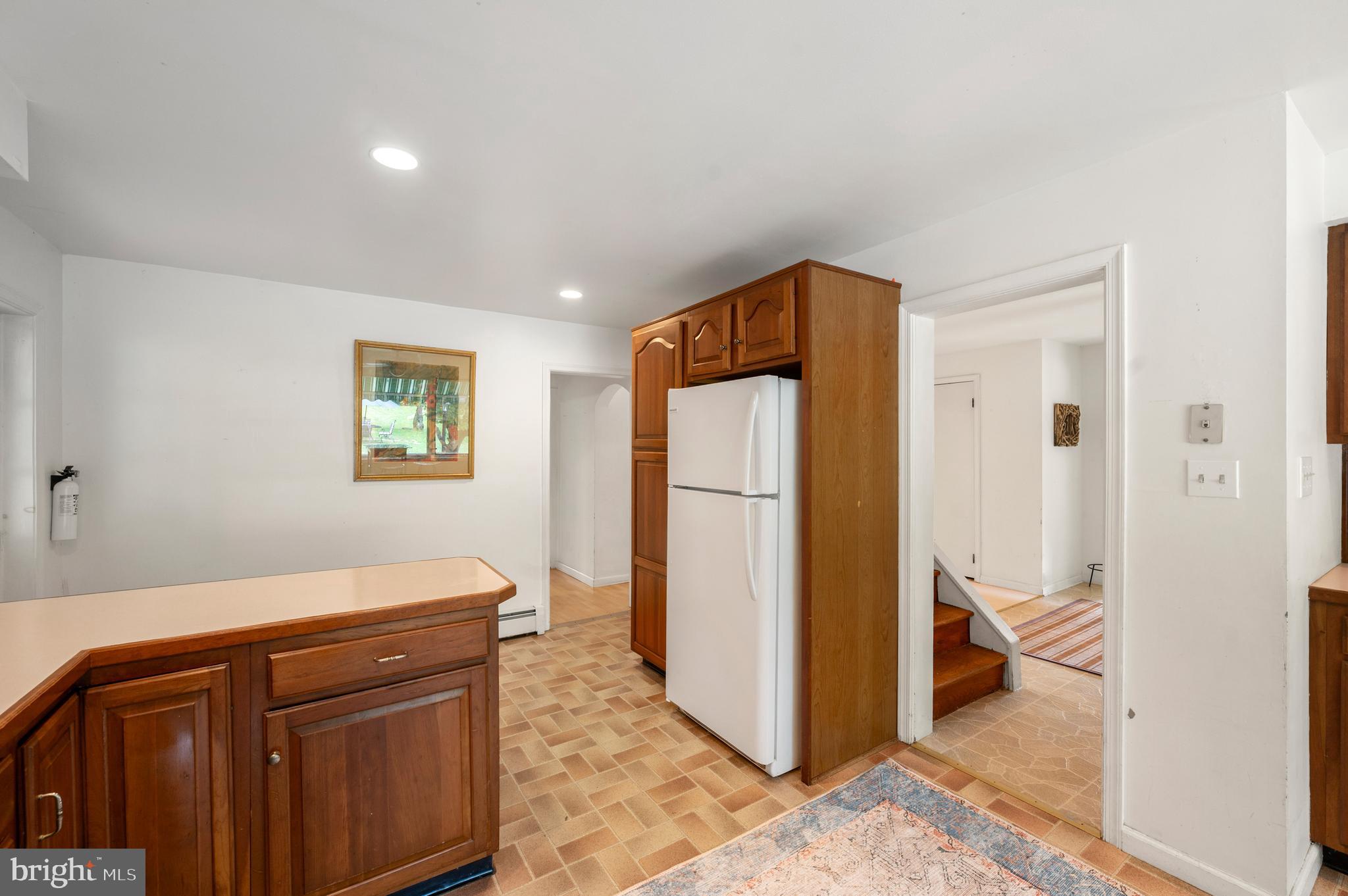 VALLEY FORGE MTN - Residential