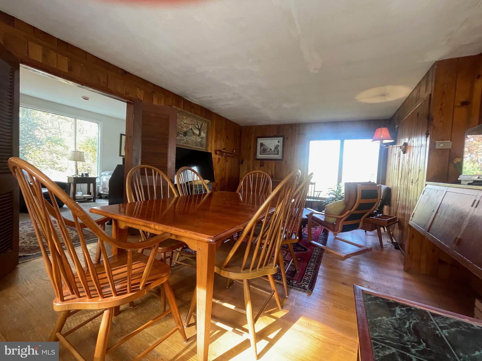 VALLEY FORGE MTN - Residential