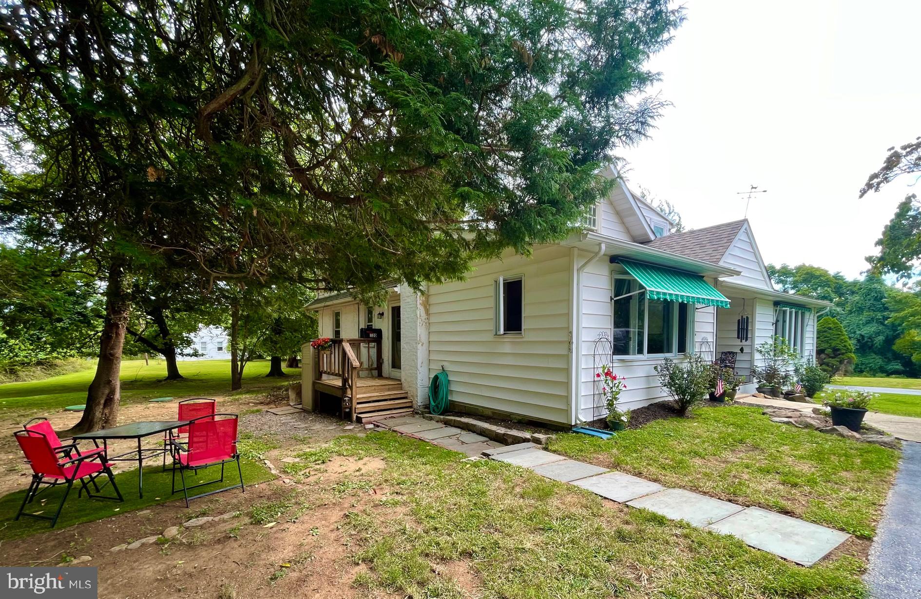 VALLEY FORGE MTN - Residential