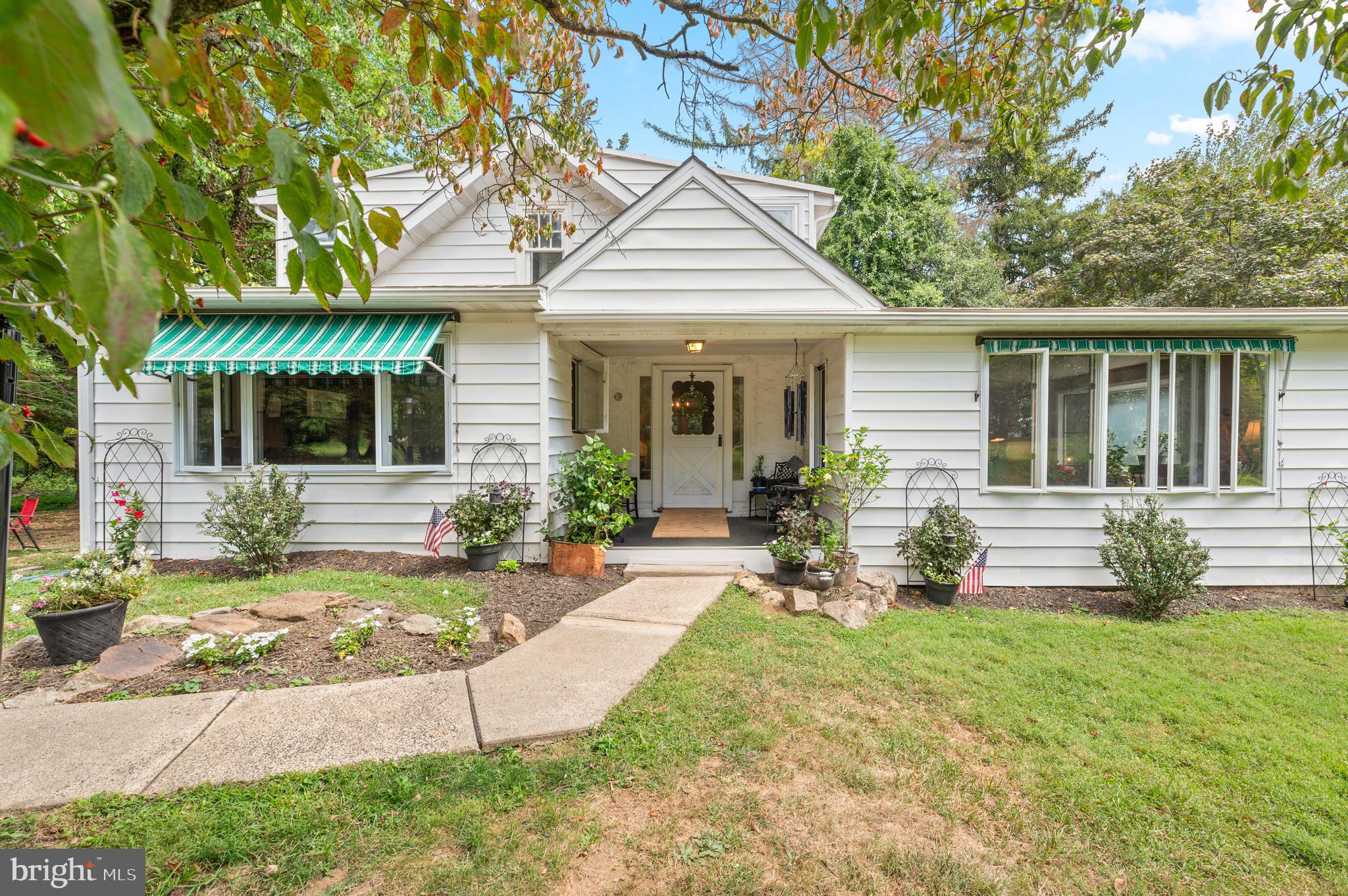 VALLEY FORGE MTN - Residential