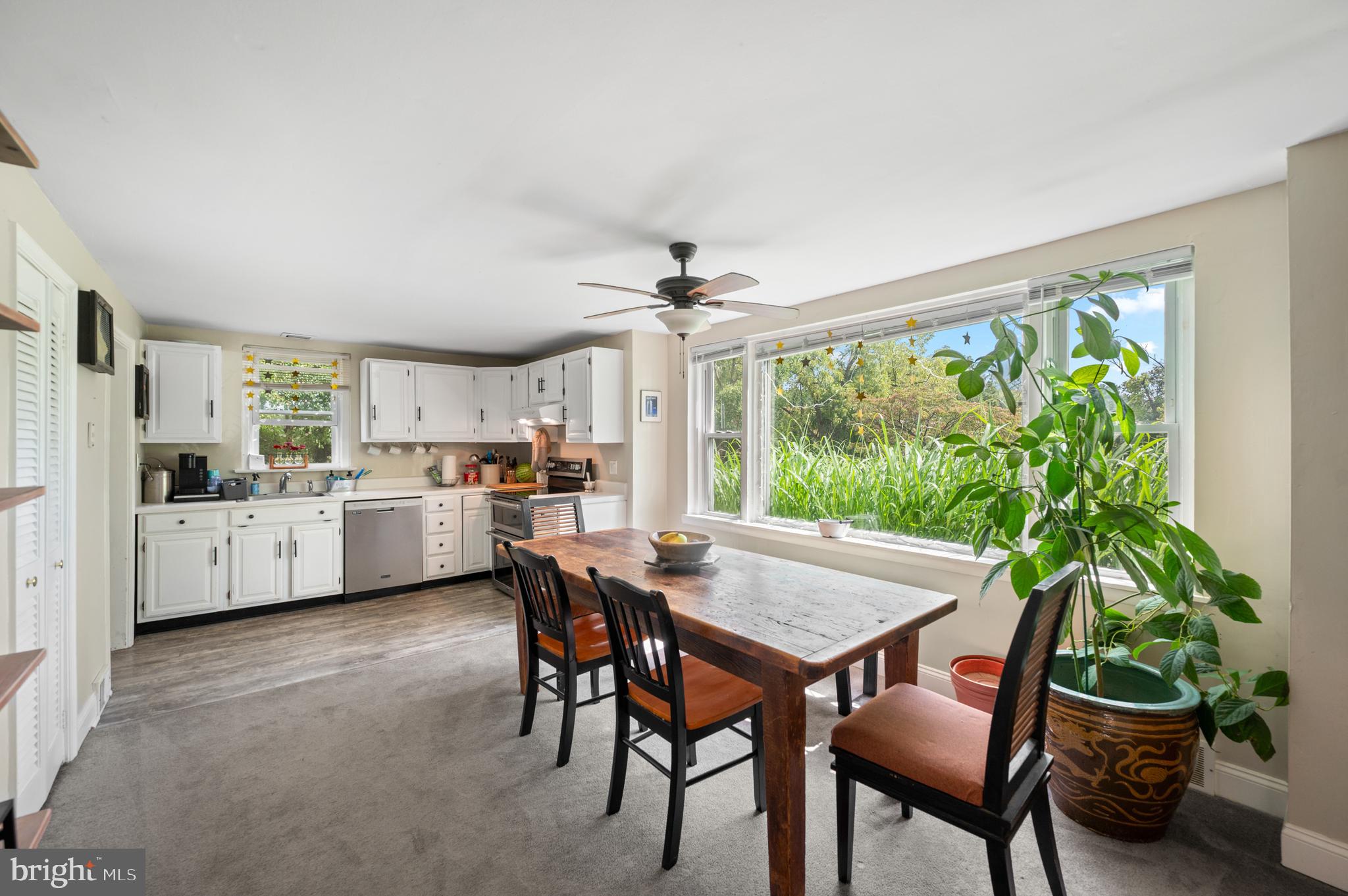 VALLEY FORGE MTN - Residential