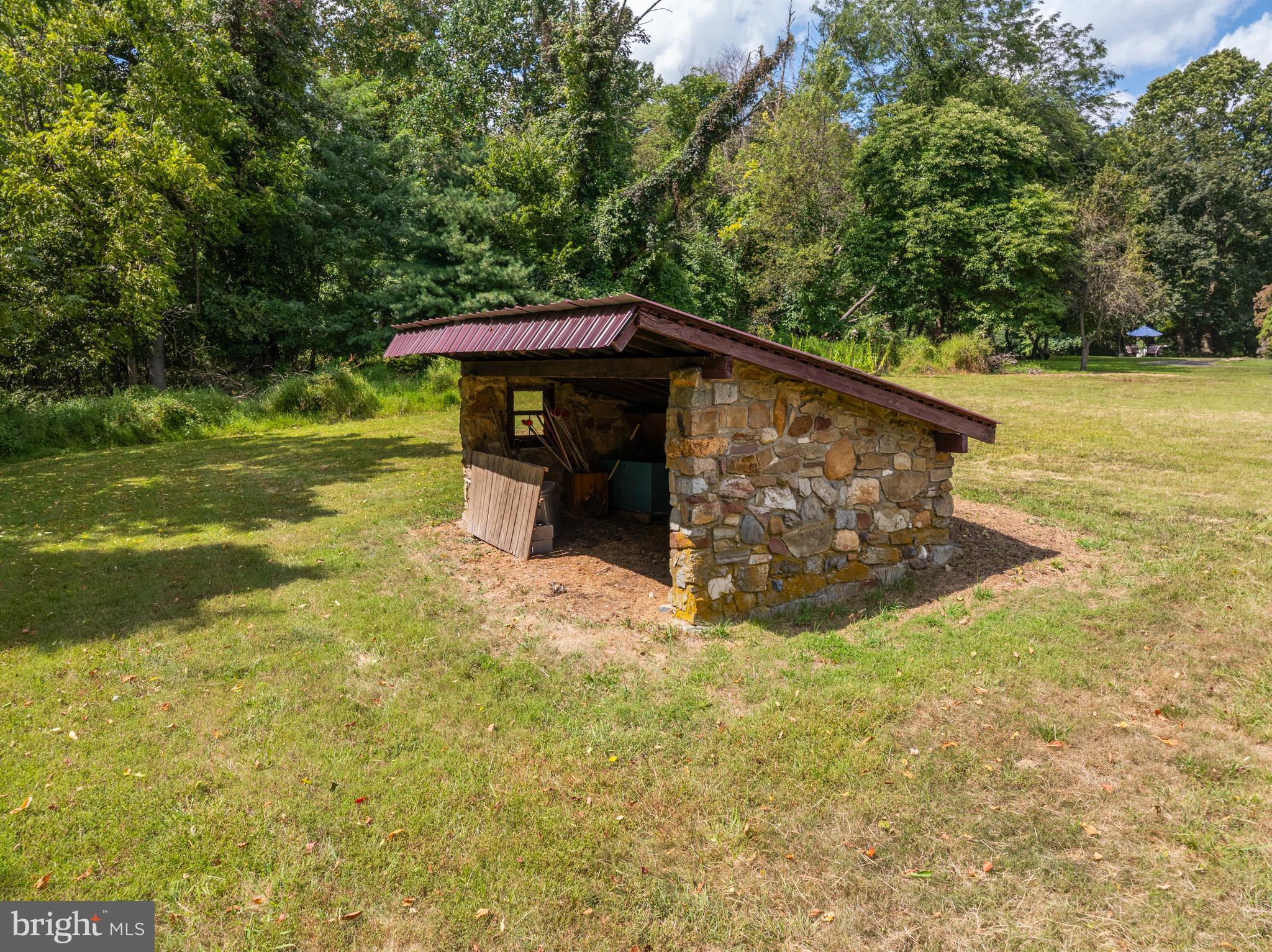 VALLEY FORGE MTN - Residential