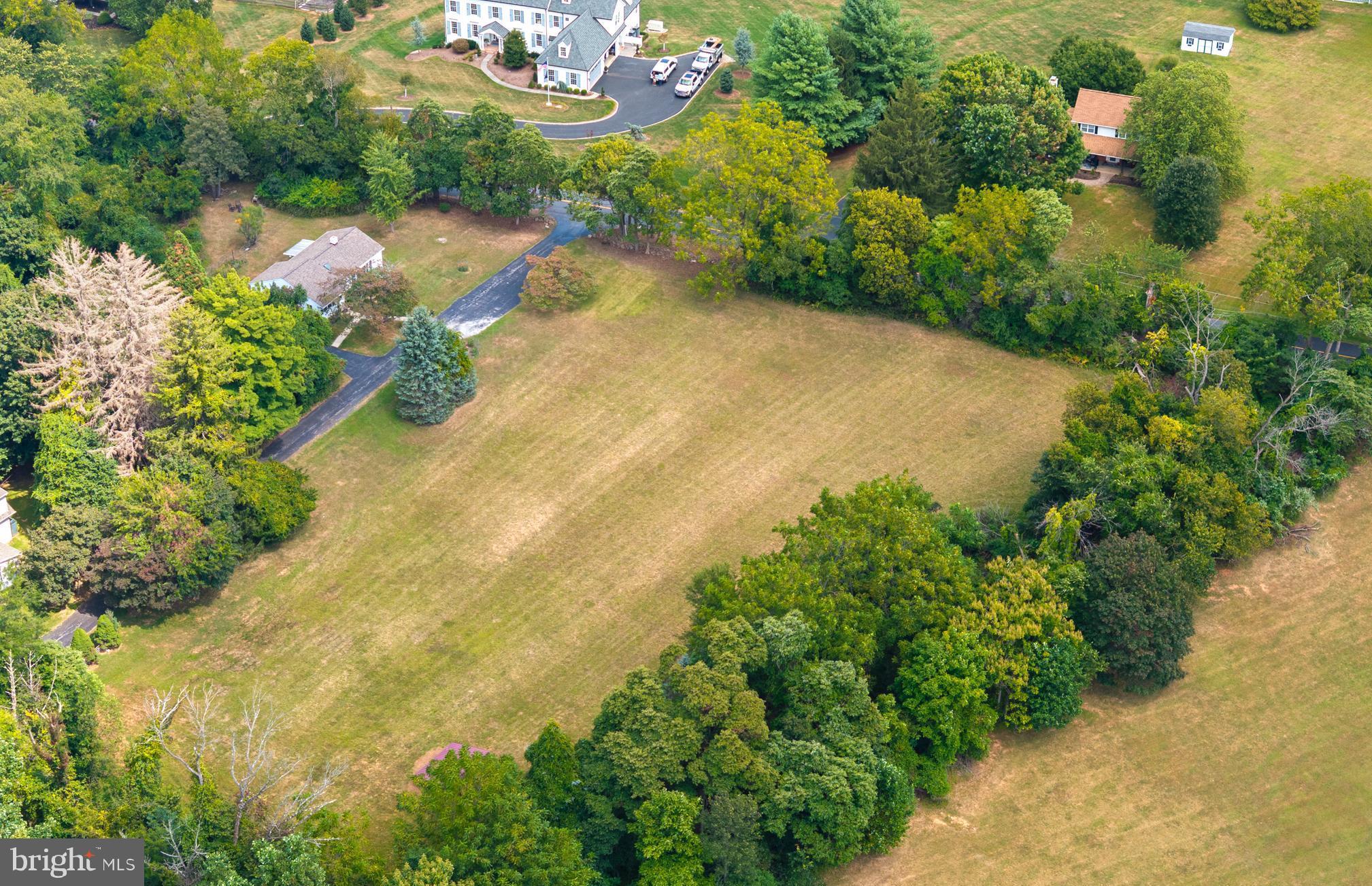 VALLEY FORGE MTN - Residential