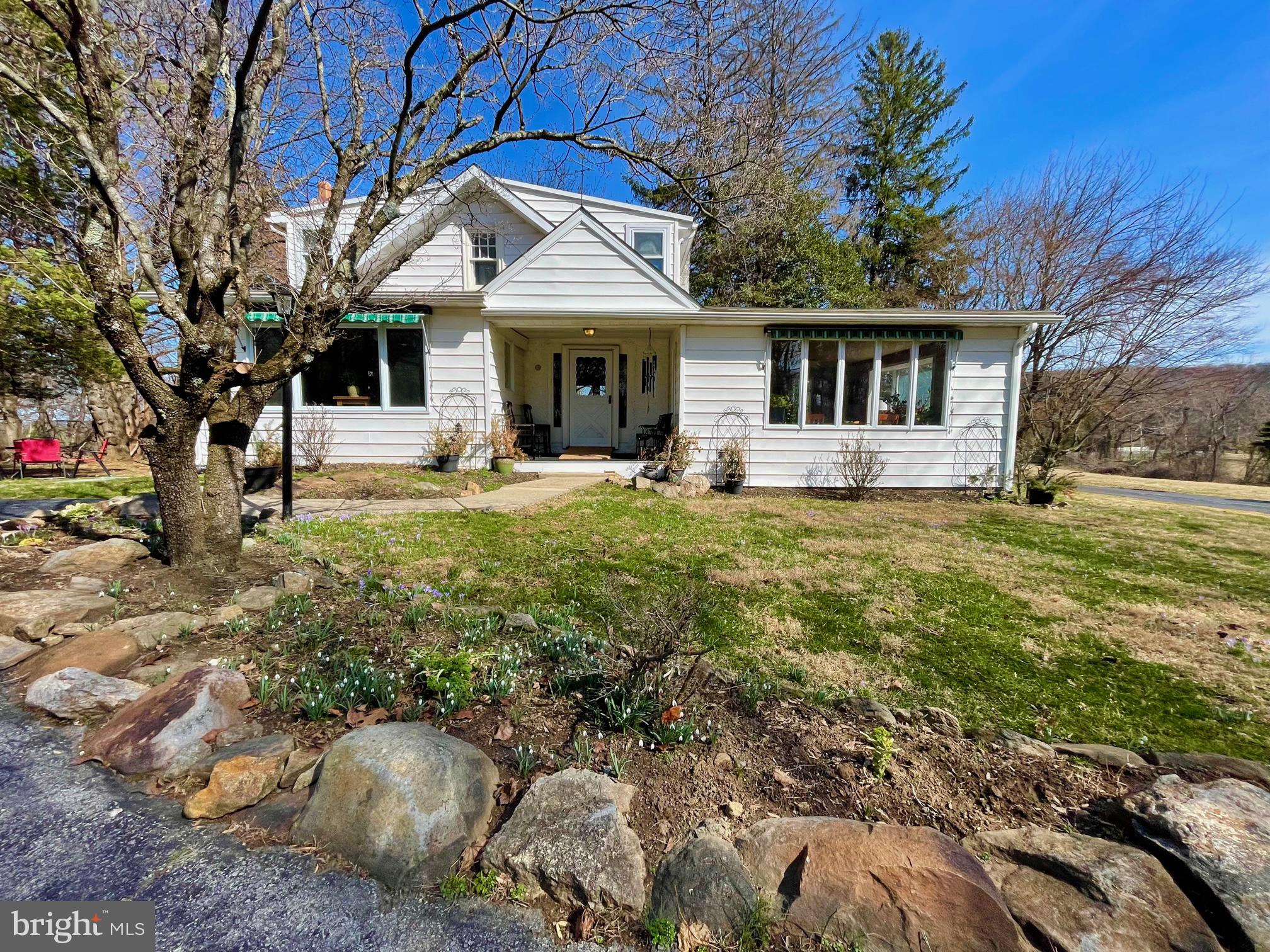 VALLEY FORGE MTN - Residential