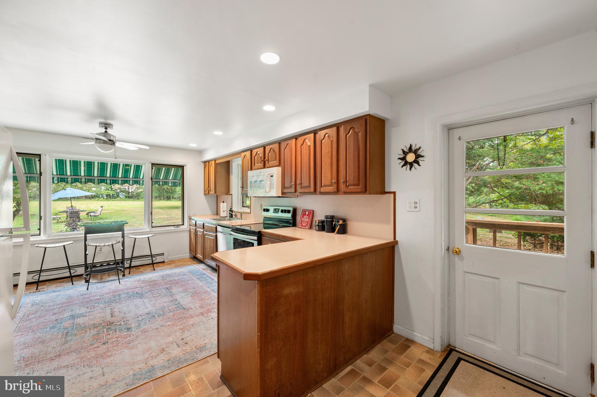 VALLEY FORGE MTN - Residential