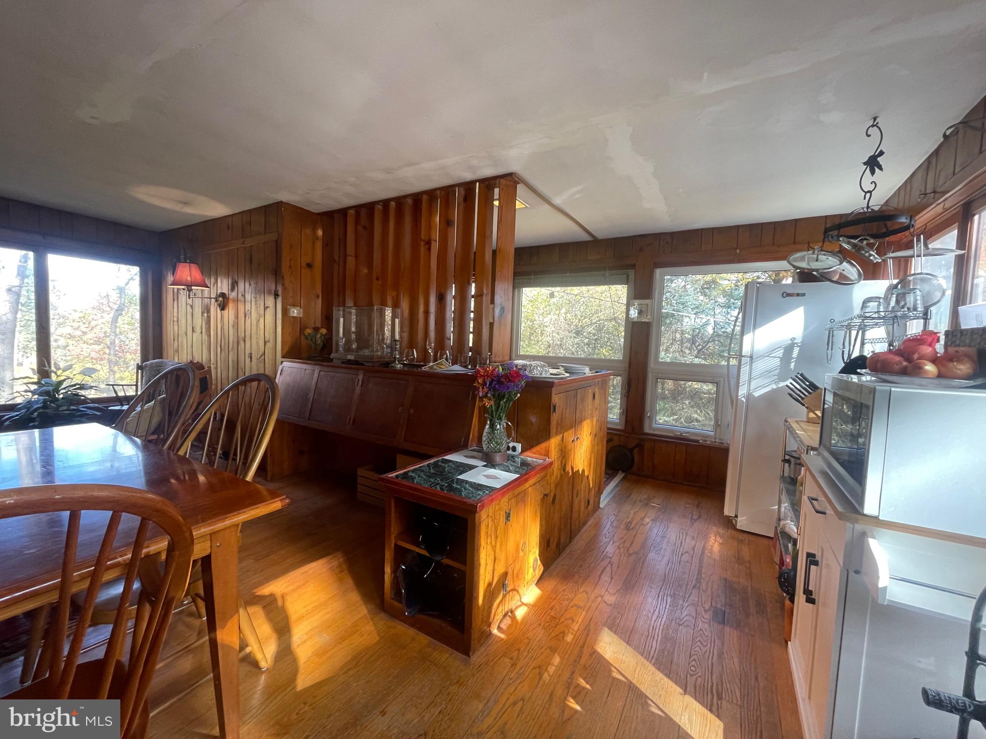 VALLEY FORGE MTN - Residential