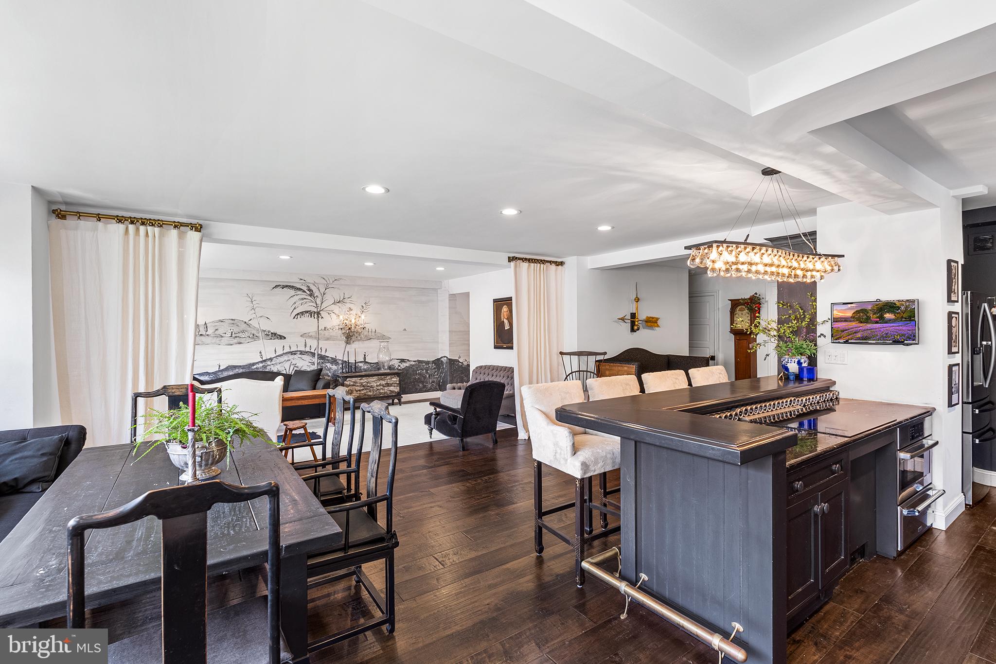 RITTENHOUSE SQUARE - Residential