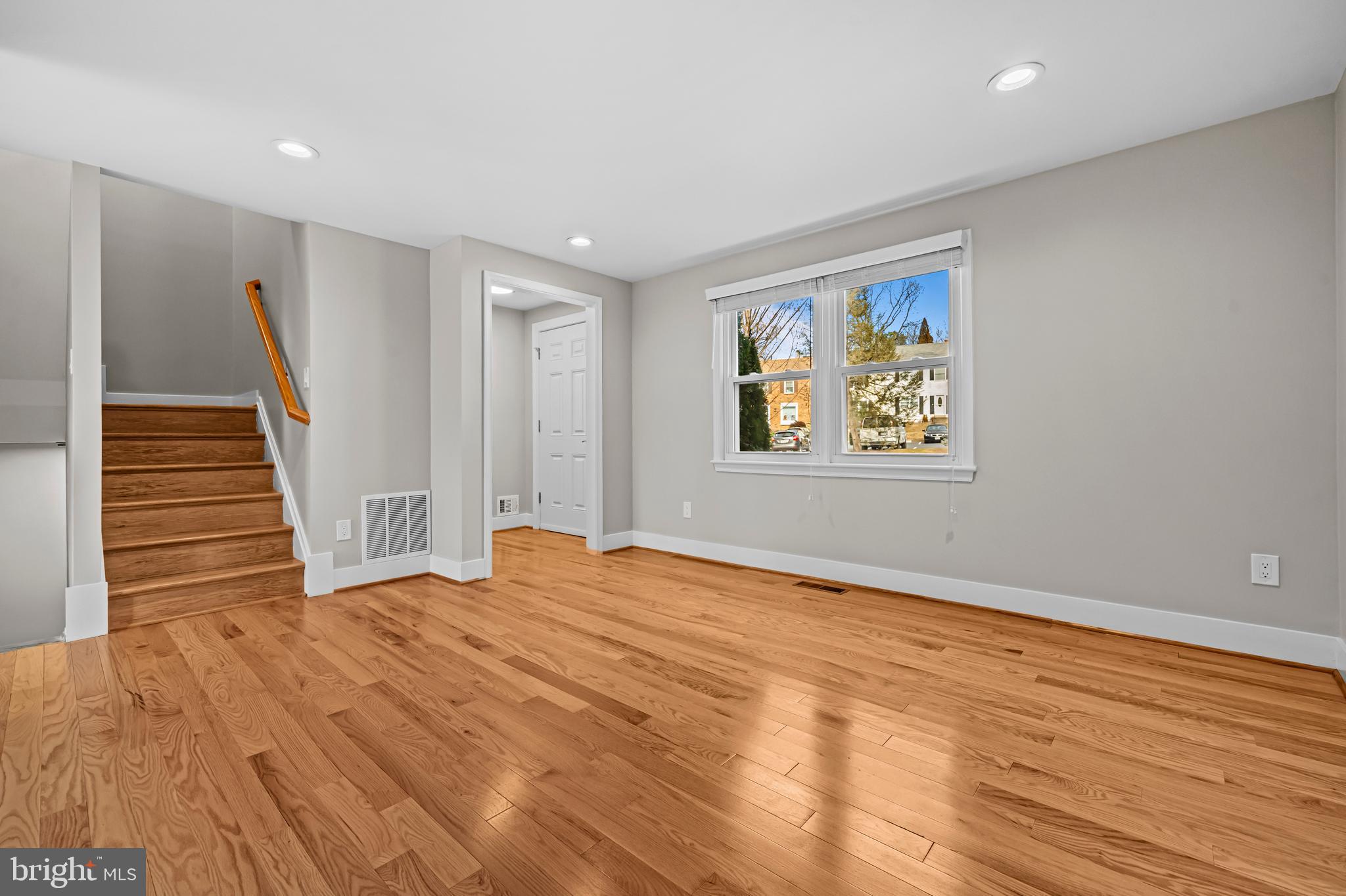 9033 PINEY GROVE DRIVE