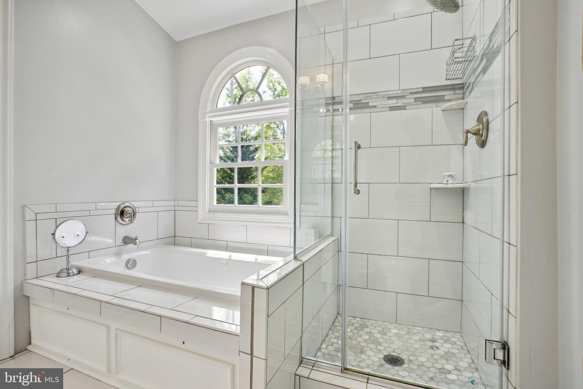 LITTLE ROCKY RUN - Residential