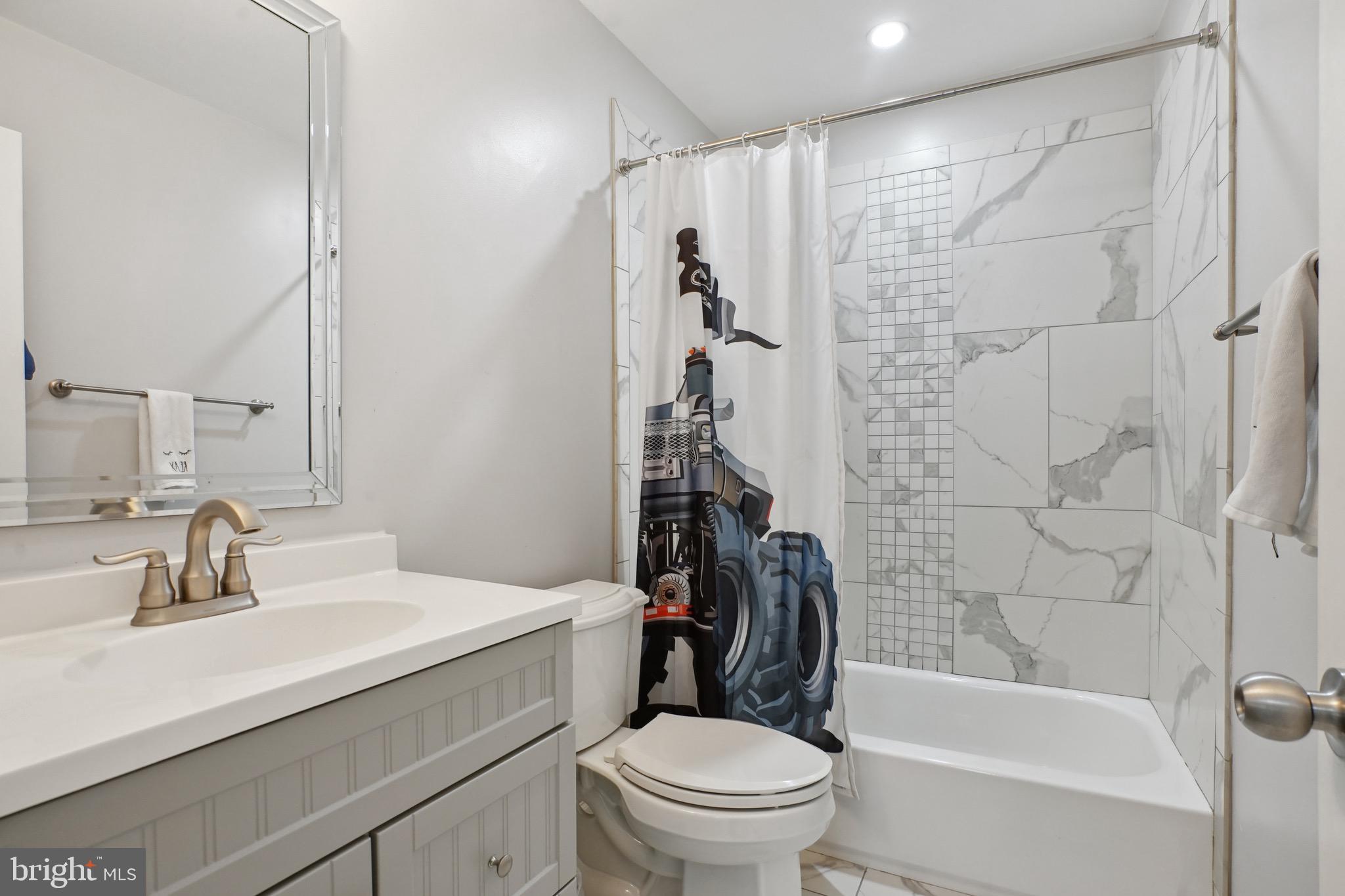 LITTLE ROCKY RUN - Residential