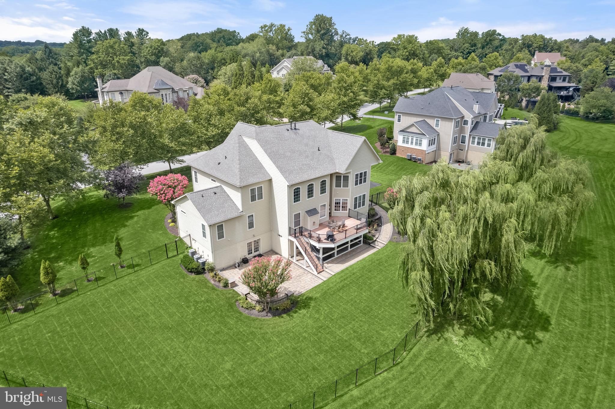 11229 KINSALE COURT